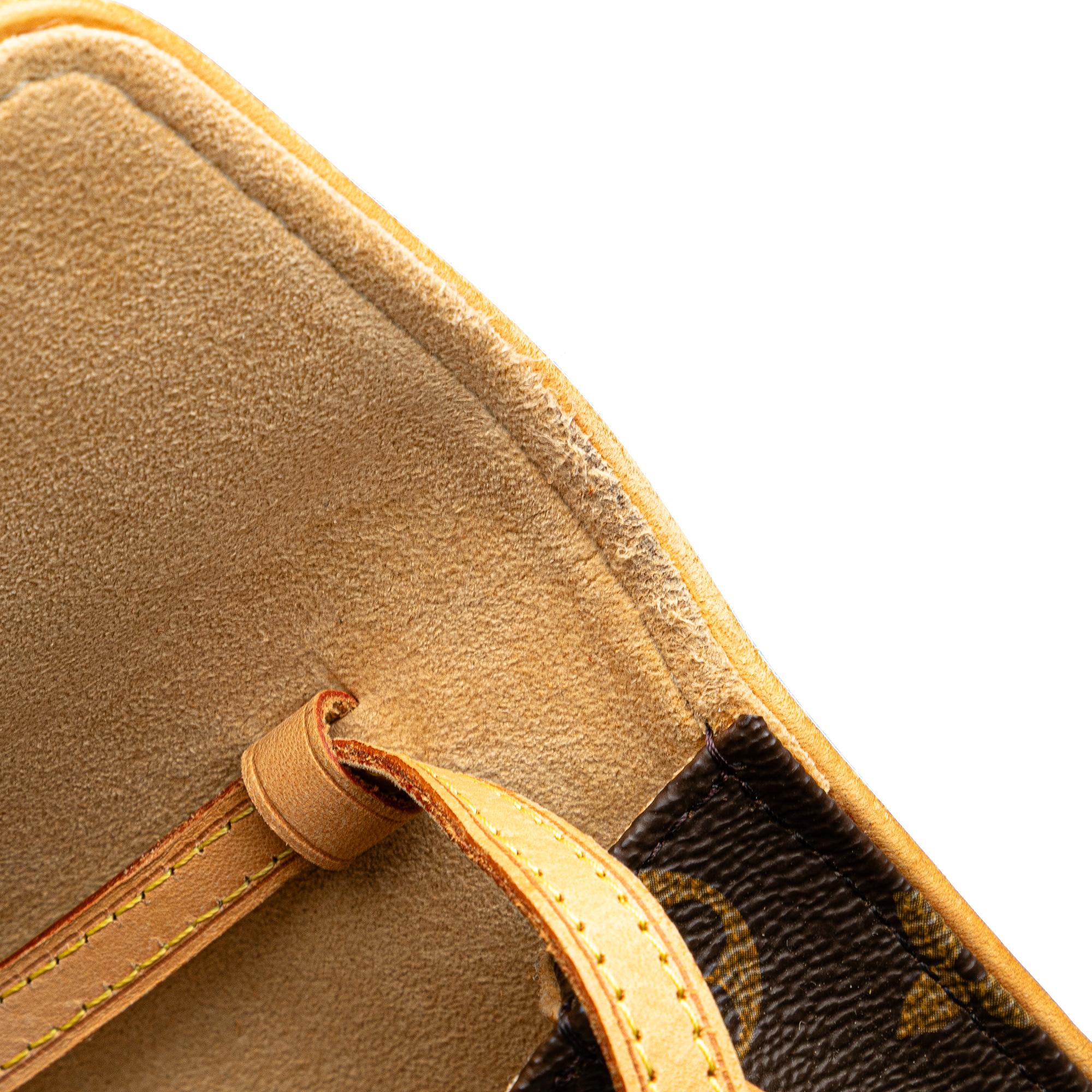 Louis Vuitton Monogram Pochette Twin PM