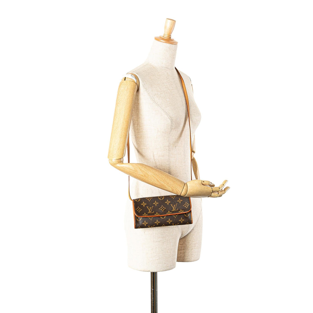 Louis Vuitton Monogram Pochette Twin PM