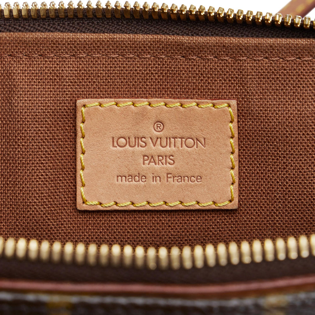 Louis Vuitton Monogram Popincourt Long (SHG-DUJSLj)
