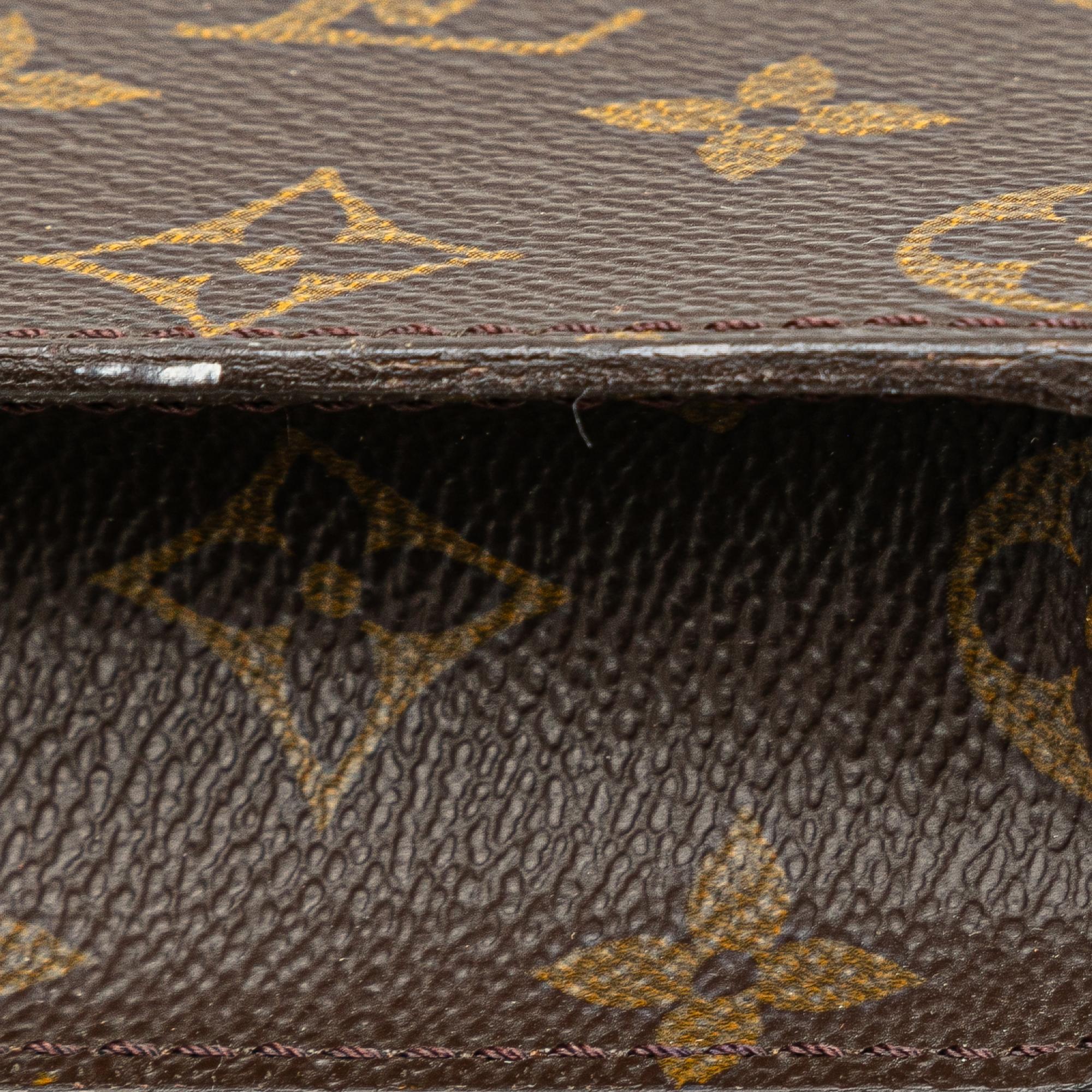 Louis Vuitton Monogram Porte-Documents Senateur (SHG-T4MJee)