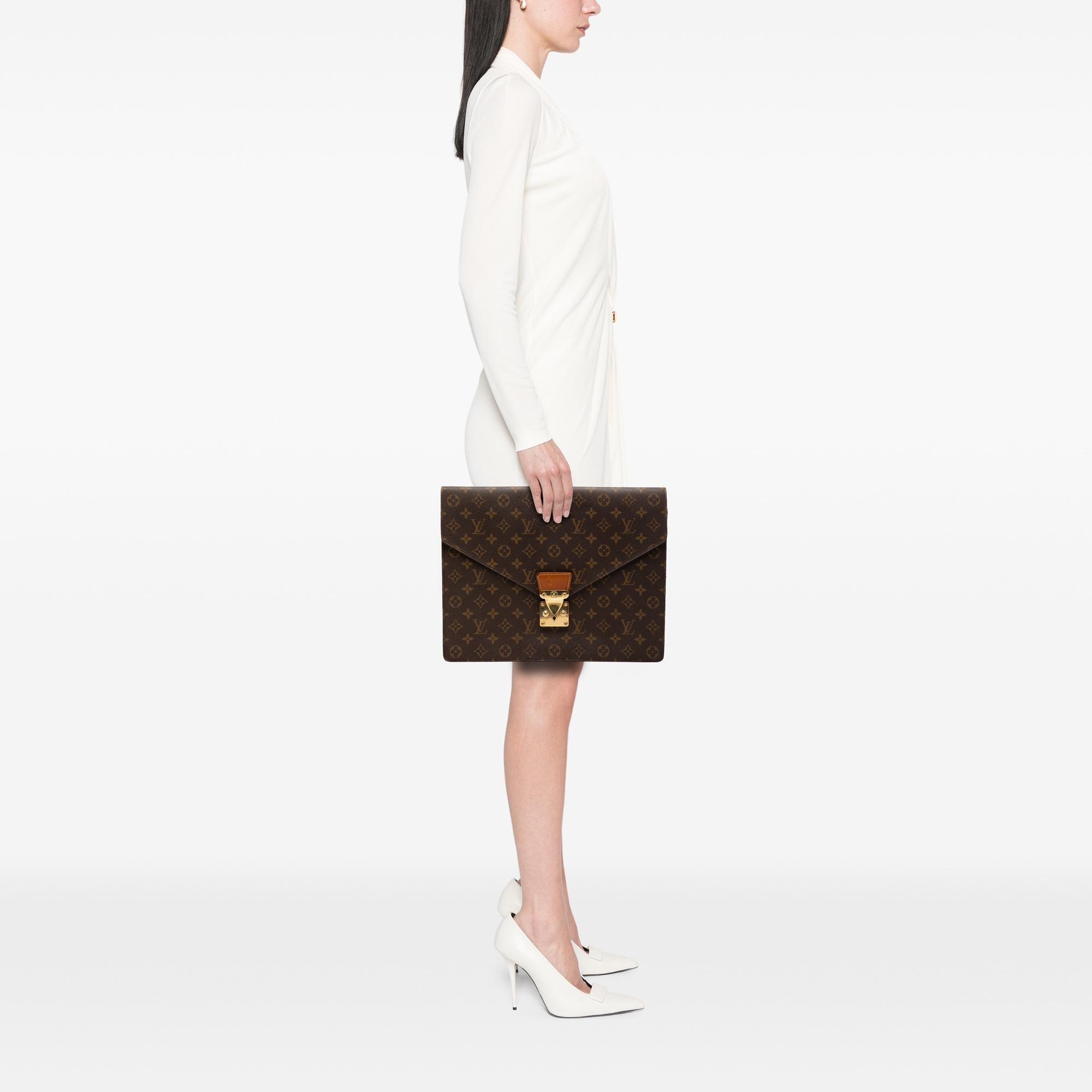 Louis Vuitton Monogram Porte Documents Senateur