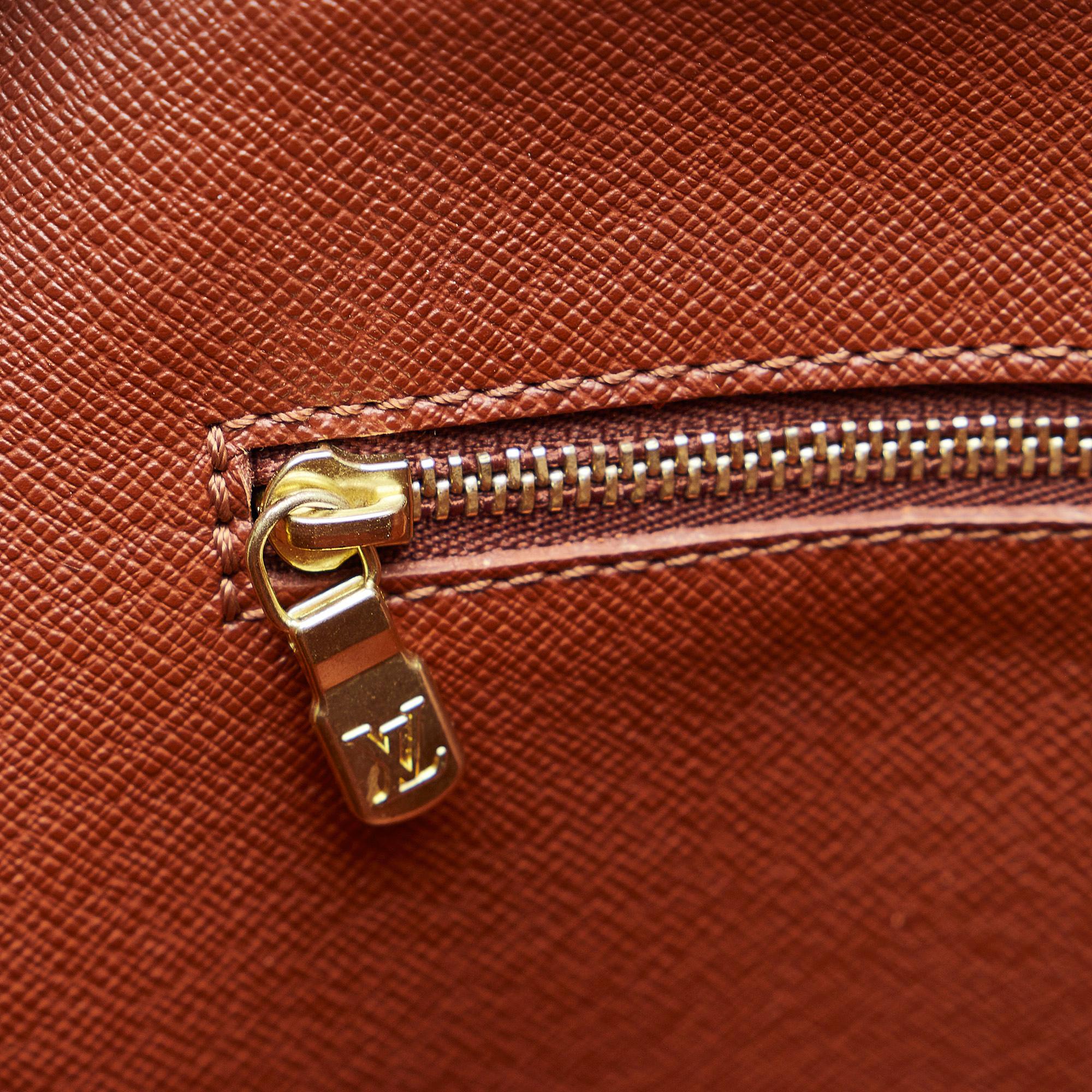 Louis Vuitton Monogram Porte Documents Voyage (SHG-6INcpX)