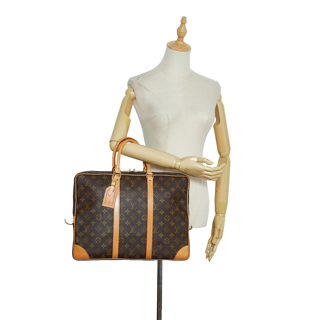Louis Vuitton Monogram Porte Documents Voyage (SHG-6INcpX)