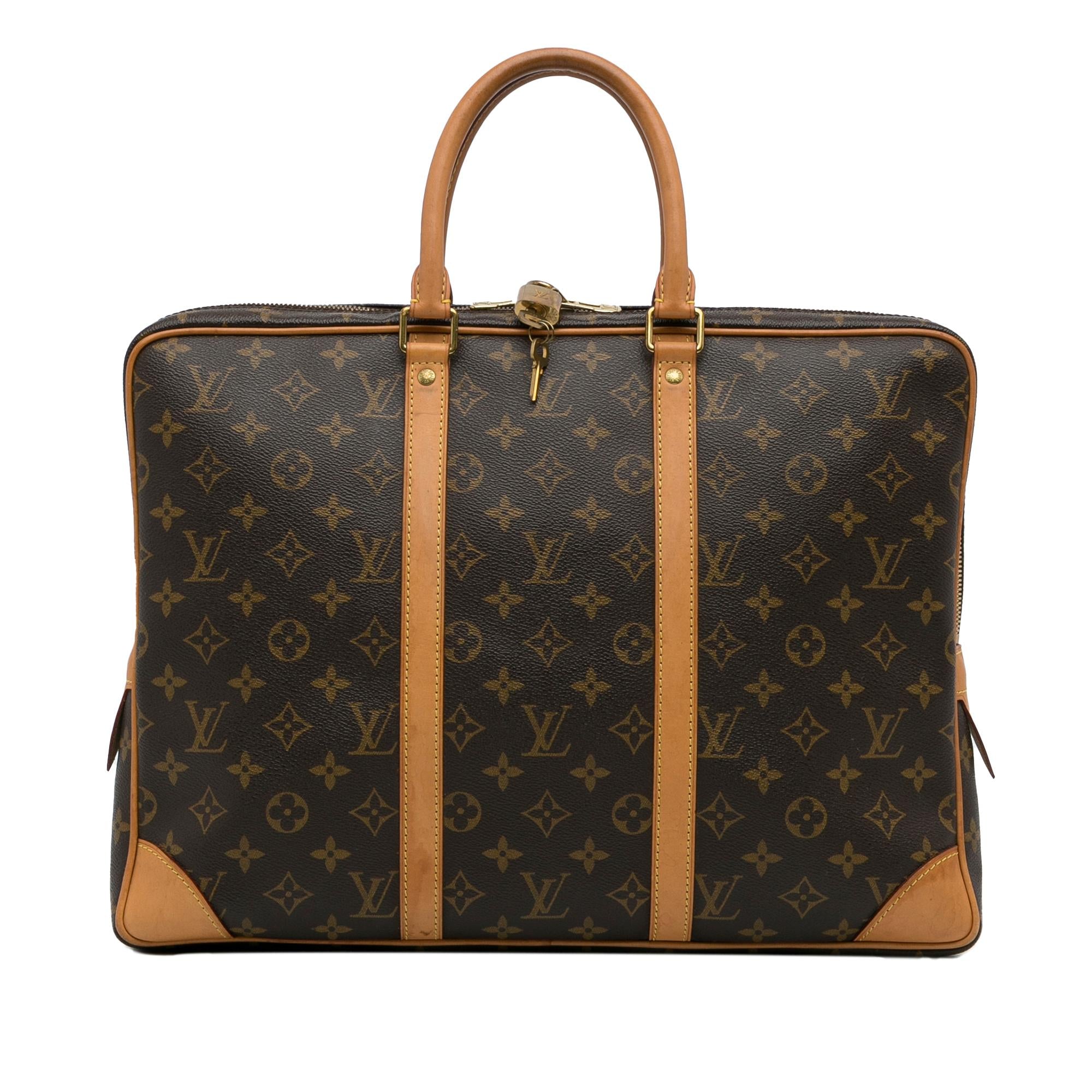 Louis Vuitton Monogram Porte-Documents Voyage (SHG-fwcH5g)