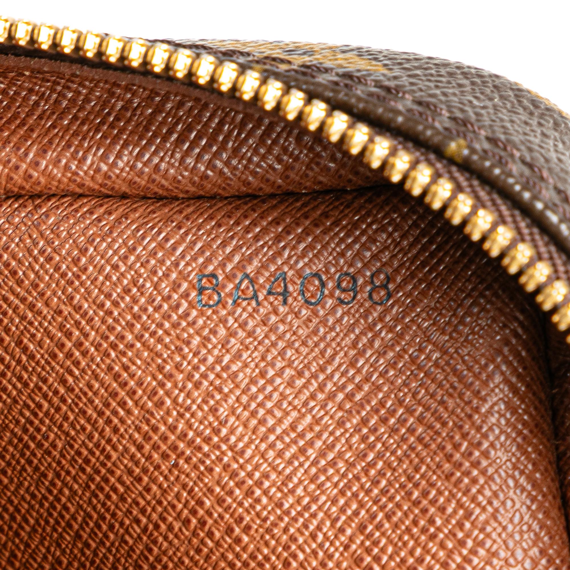 Louis Vuitton Monogram Porte-Documents Voyage