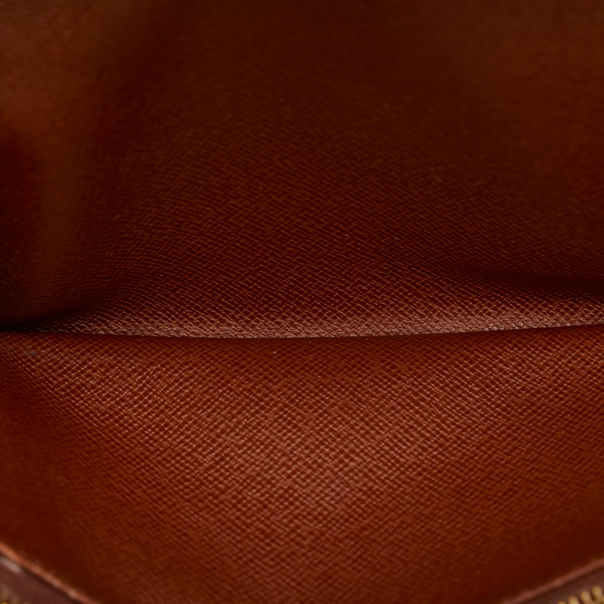 Louis Vuitton Monogram Porte Monnaie Billets (SHG-LcaE2G)