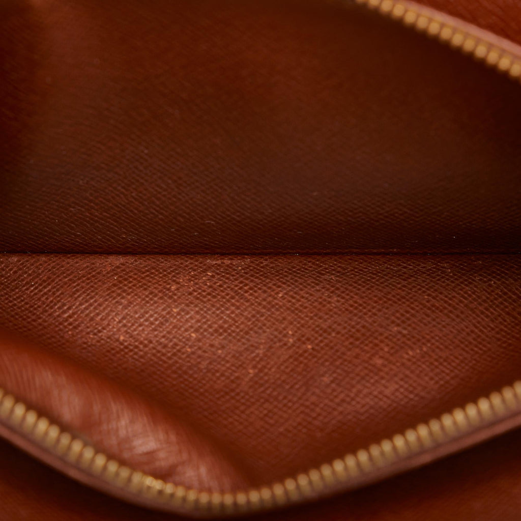 Louis Vuitton Monogram Porte Monnaie Billets (SHG-LcaE2G)
