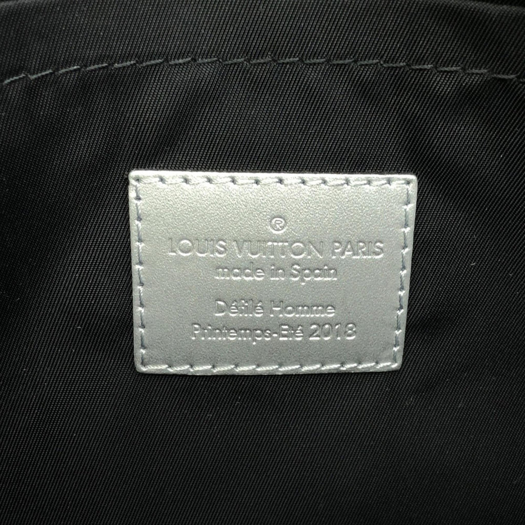 Louis Vuitton Monogram Reflect Outdoor Messenger PM (SHG-QntoSq)