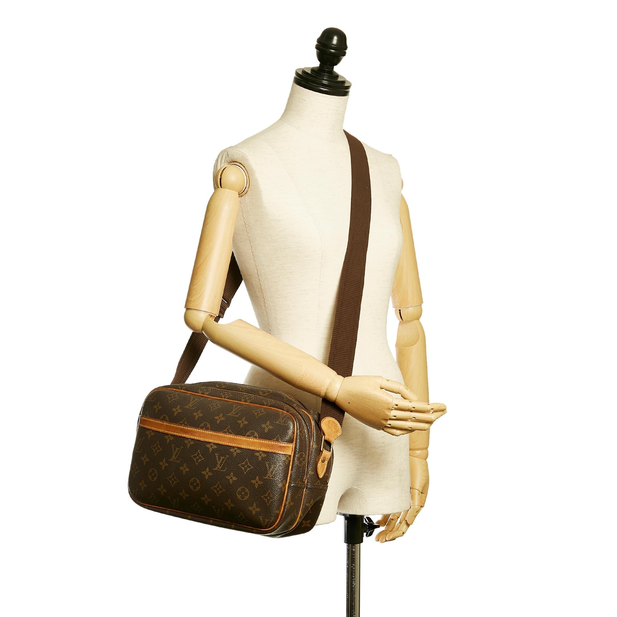 Louis Vuitton Monogram Reporter PM (SHG-28647)