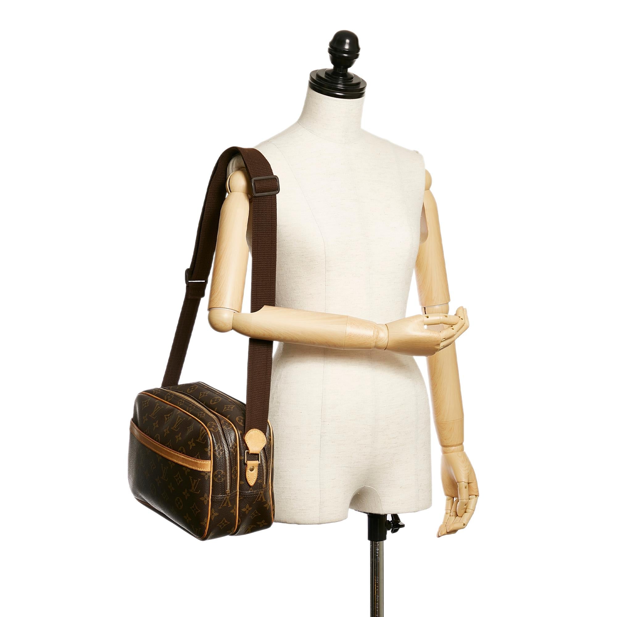 Louis Vuitton Monogram Reporter PM (SHG-29758)
