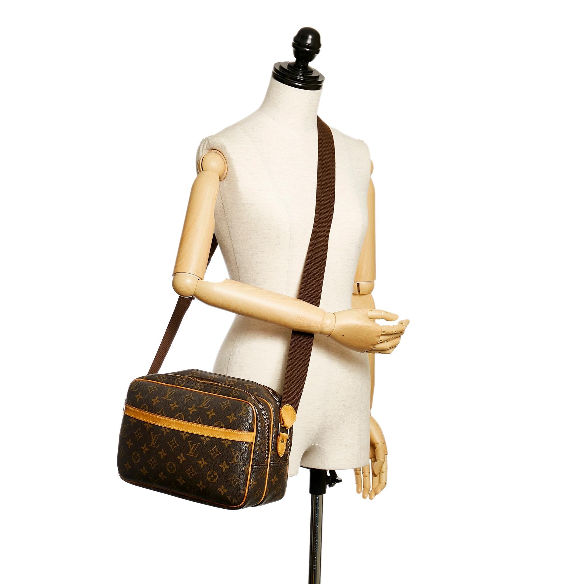 Louis Vuitton Monogram Reporter PM (SHG-30134)