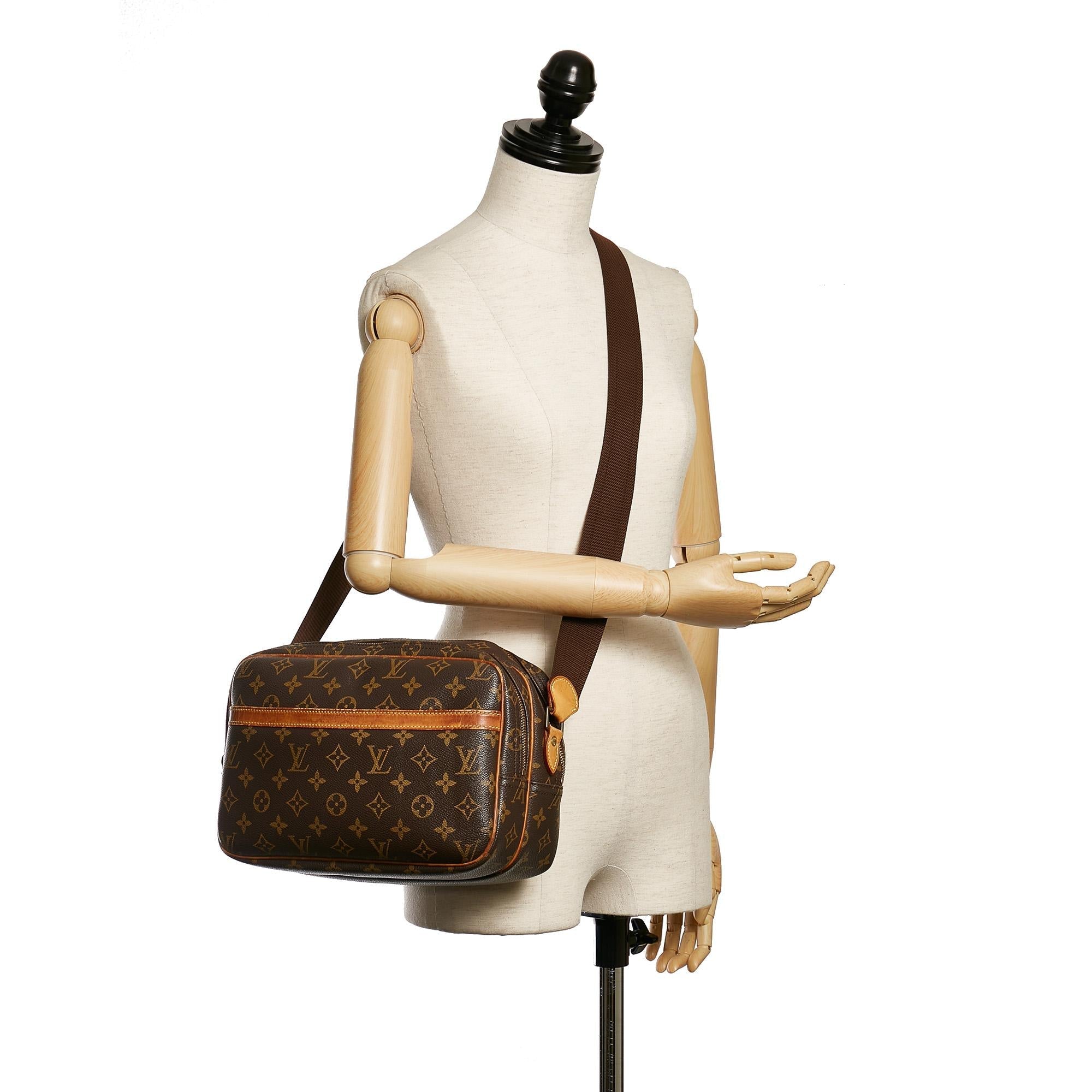 Louis Vuitton Monogram Reporter PM (SHG-30540)