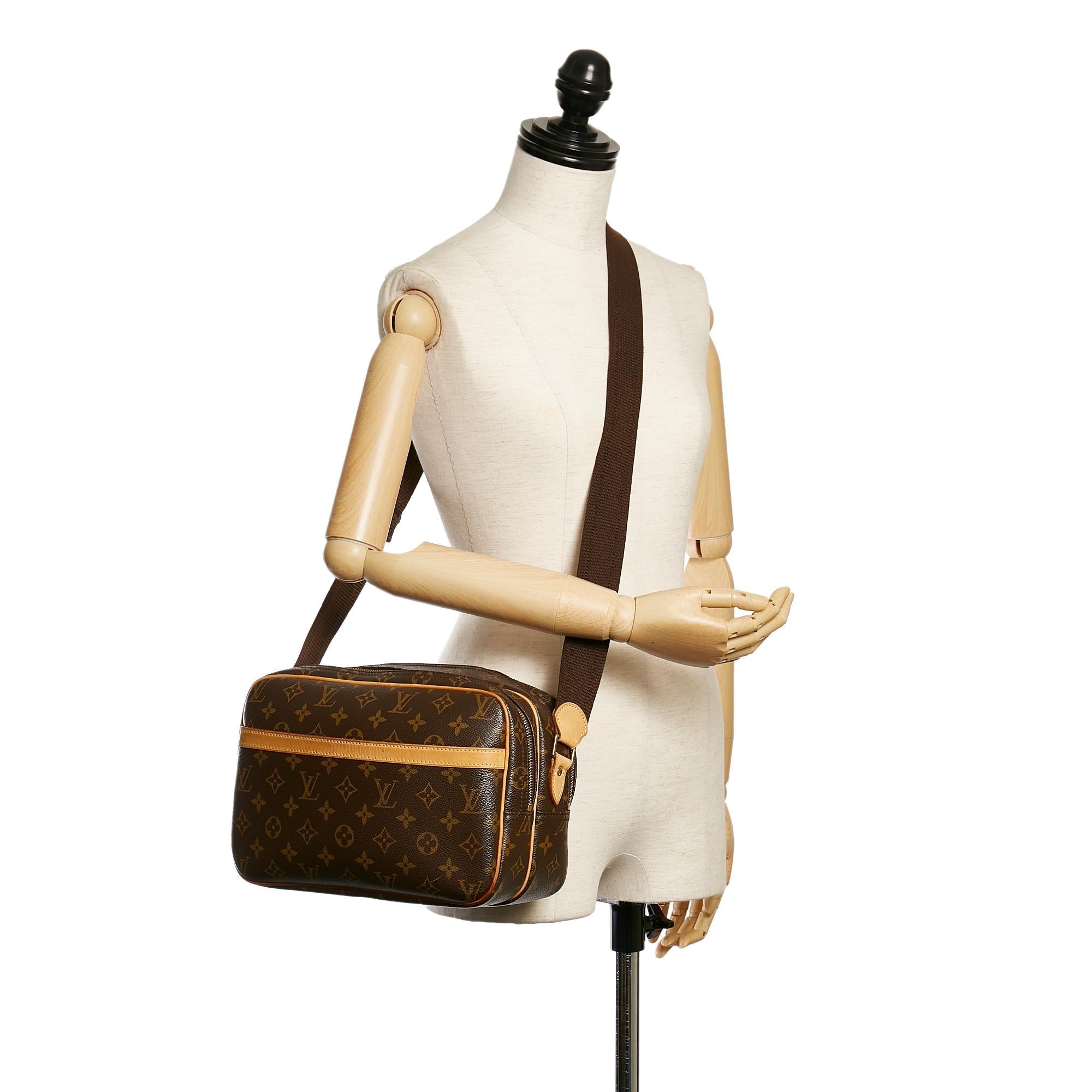 Louis Vuitton Monogram Reporter PM (SHG-30972)