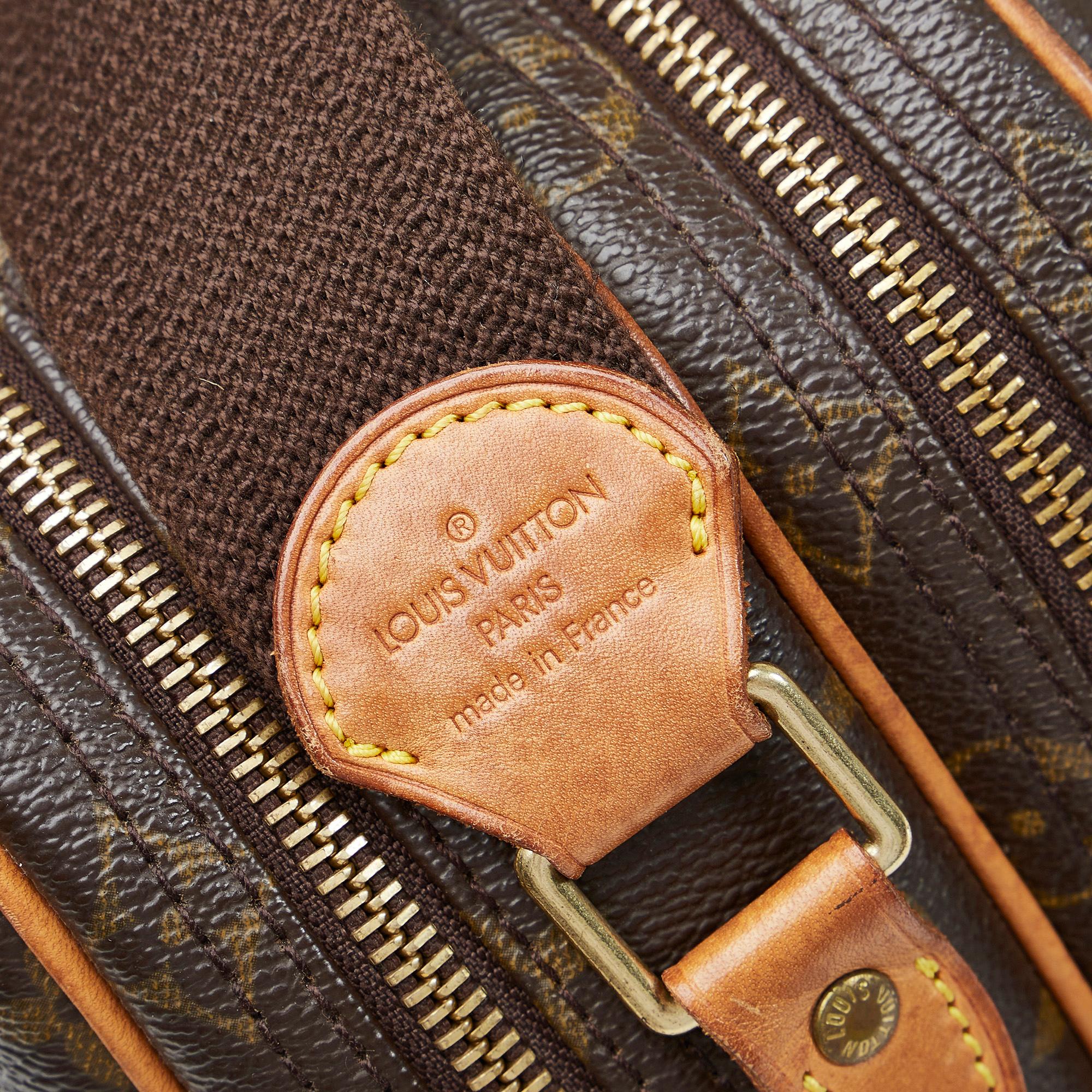 Louis Vuitton Monogram Reporter PM (SHG-Uo7u2T)