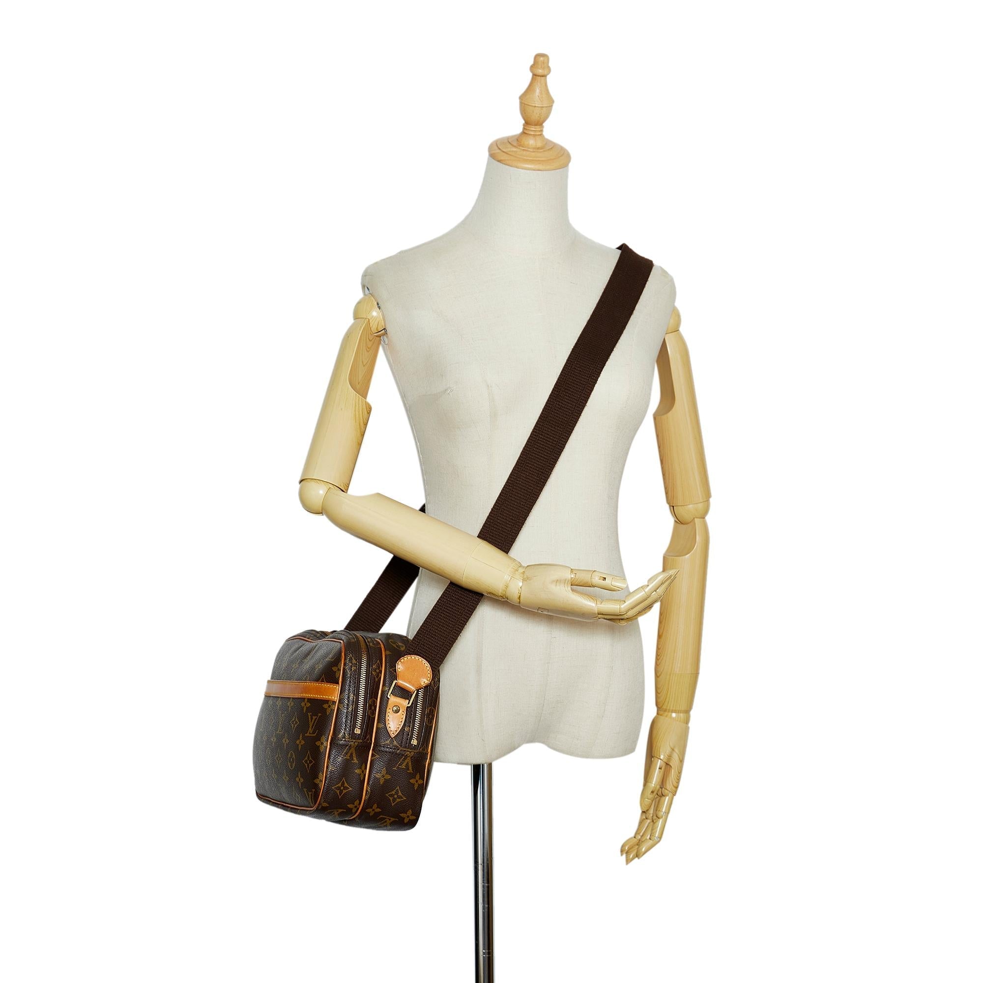 Louis Vuitton Monogram Reporter PM (SHG-ySMN6f)