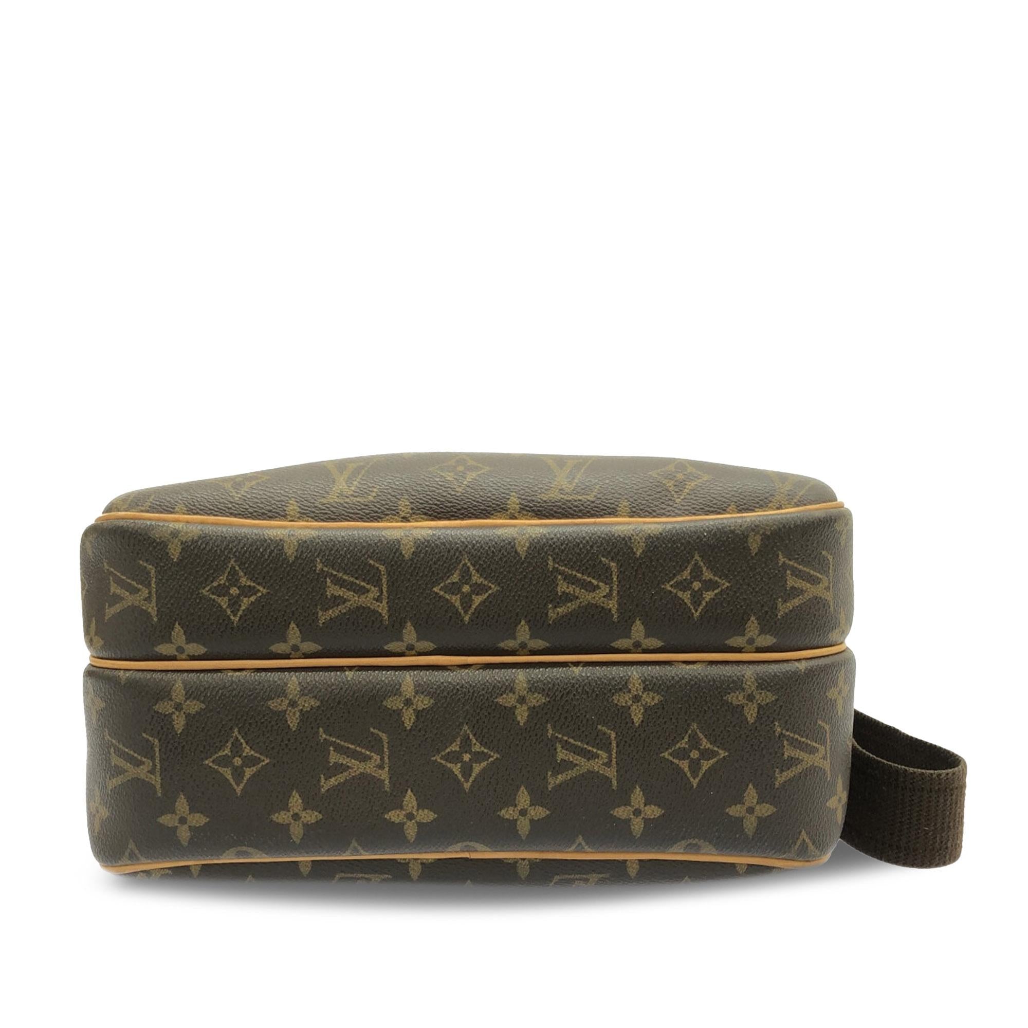 Louis Vuitton Monogram Reporter PM (SHG-OzOC0n)