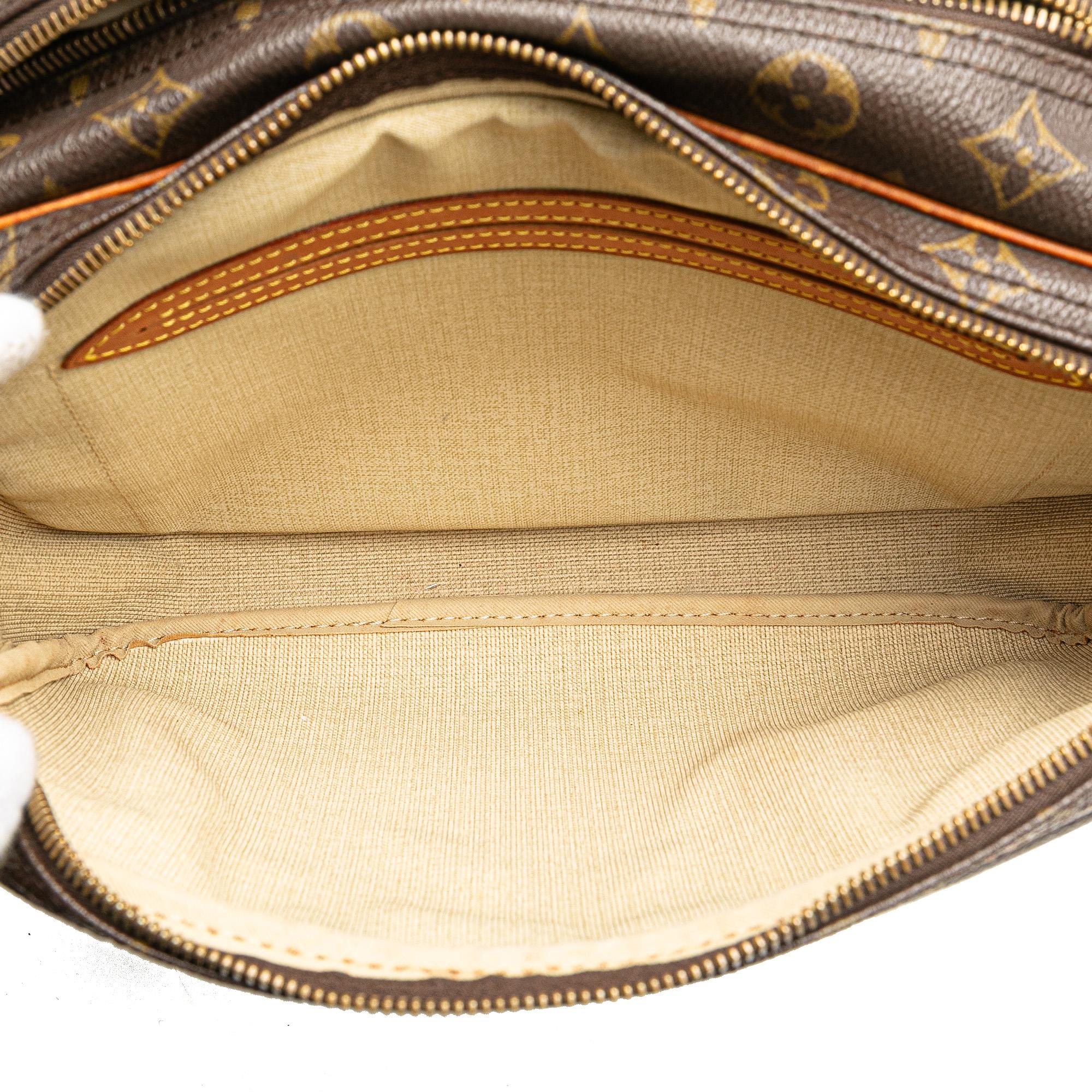 Louis Vuitton Monogram Reporter PM