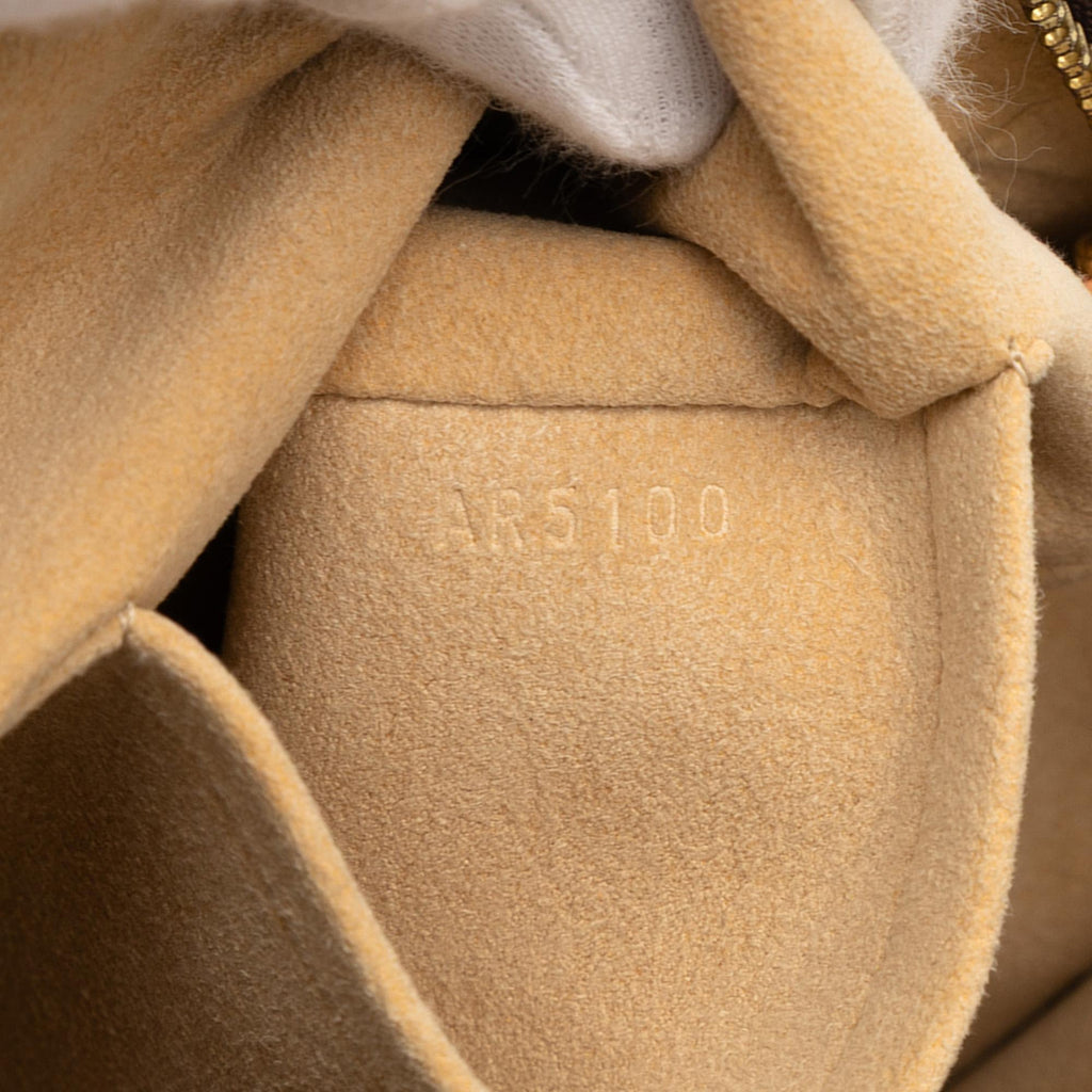 Louis Vuitton Monogram Retiro PM
