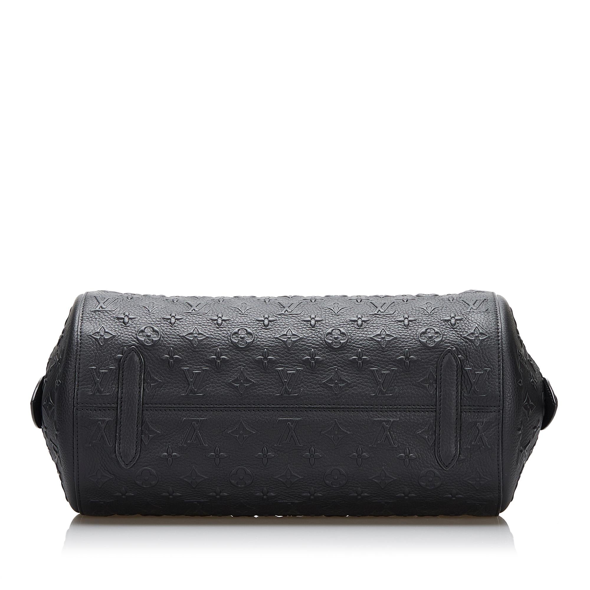 Louis Vuitton Monogram Revelation Neo Papillon GM (SHG-l5AwJx)