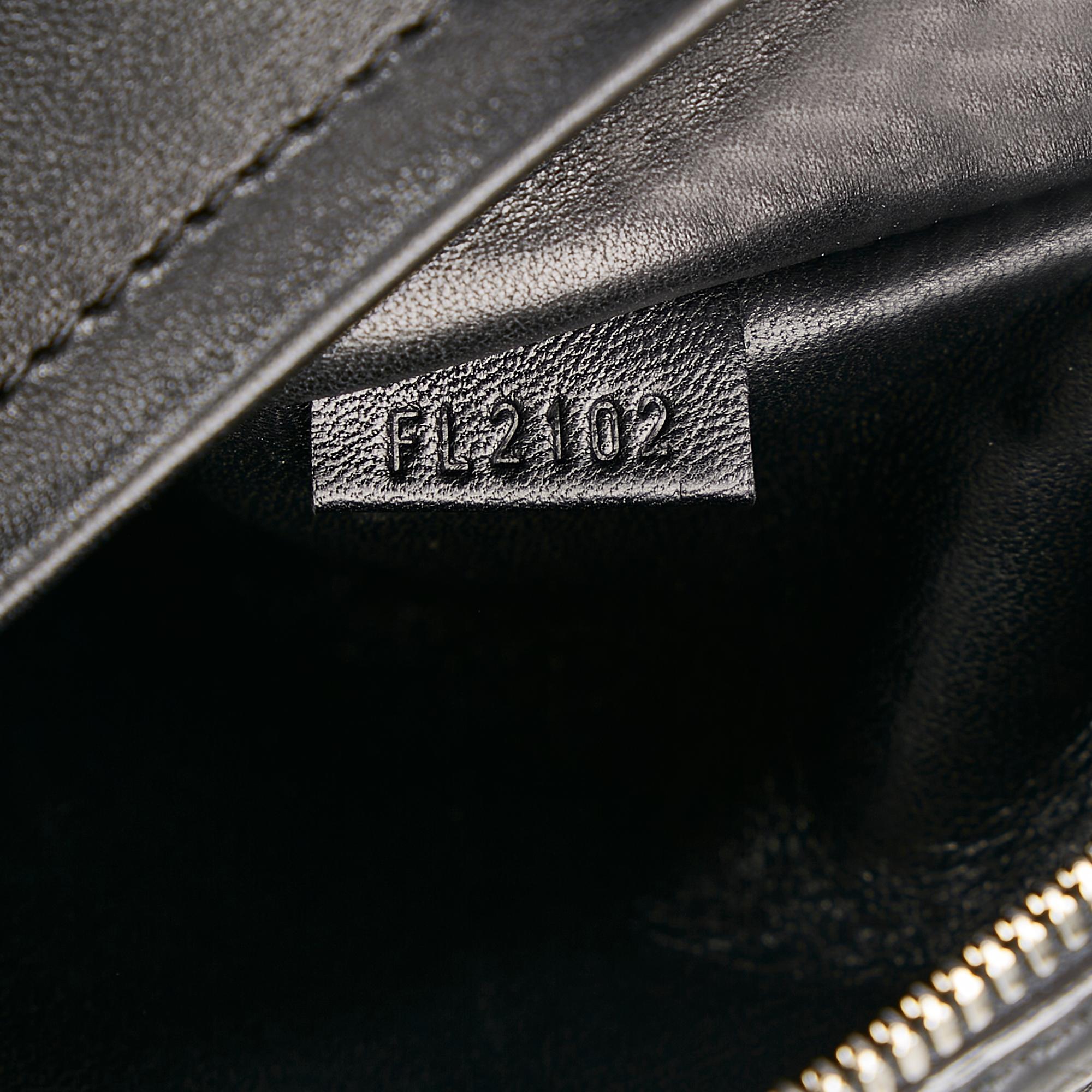 Louis Vuitton Monogram Revelation Neo Papillon GM (SHG-l5AwJx)