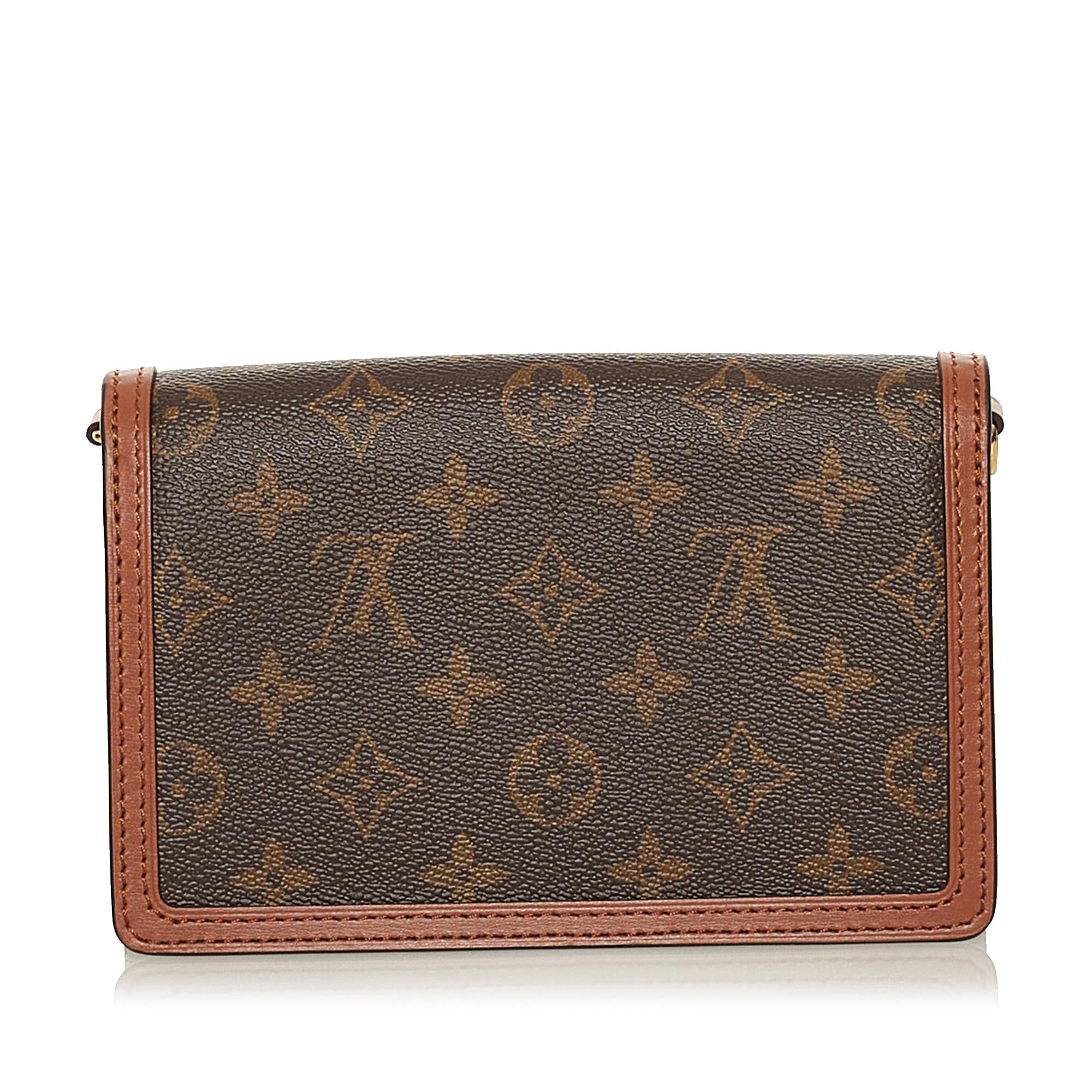 Louis Vuitton Monogram Reverse Dauphine (SHG-36689)