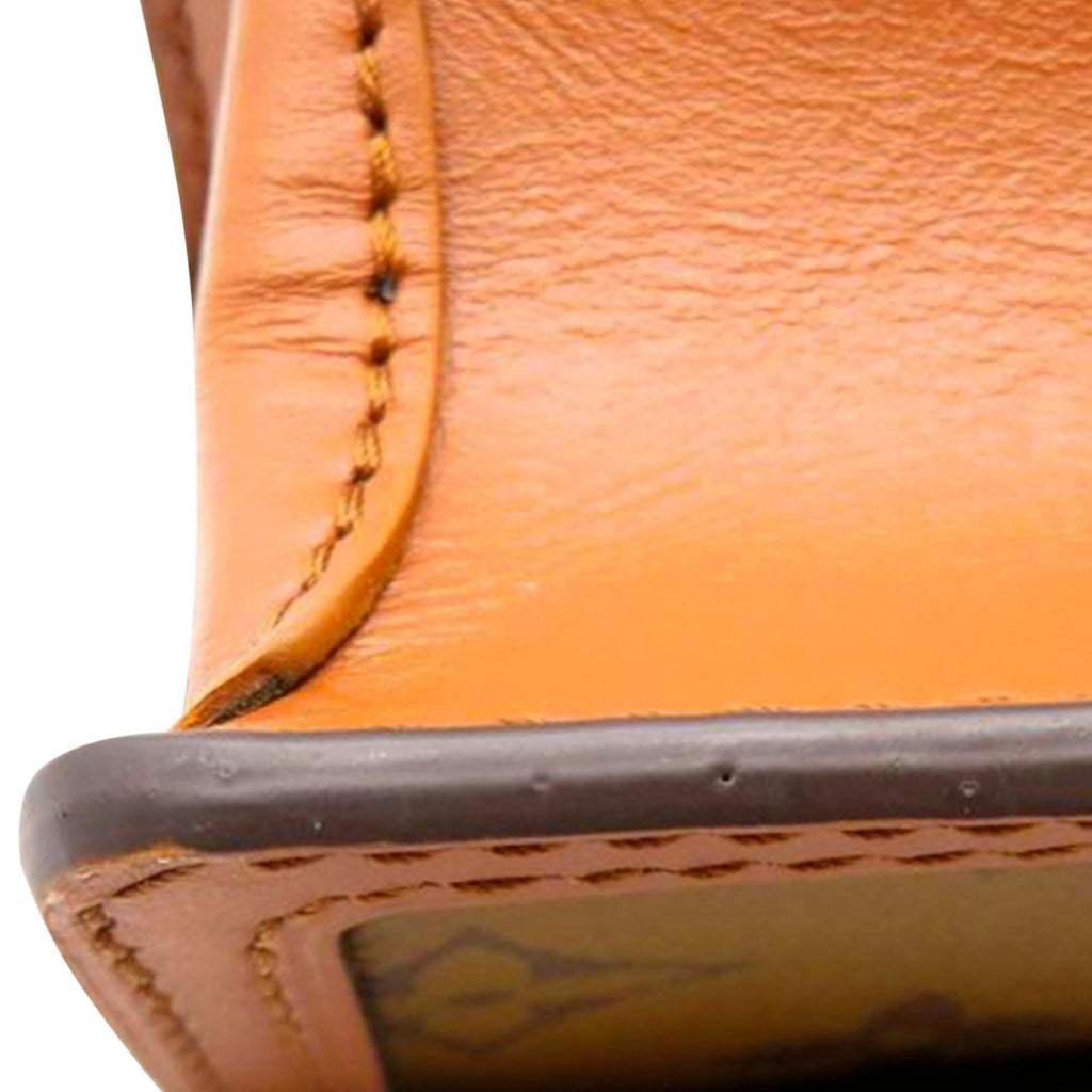 Louis Vuitton Monogram Reverse Dauphine (SHG-36689)