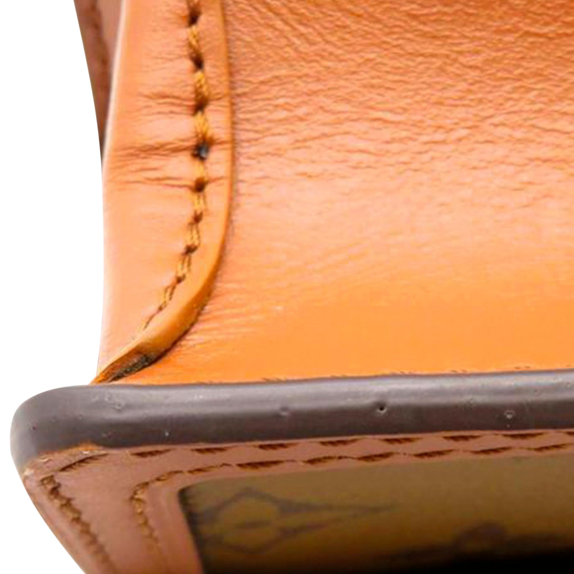 Louis Vuitton Monogram Reverse Dauphine (SHG-36689)