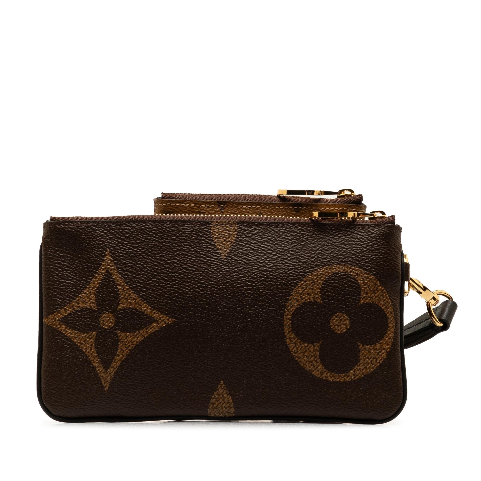 Louis Vuitton Monogram Reverse Giant Trio Pouch (SHG-LrOZZB)