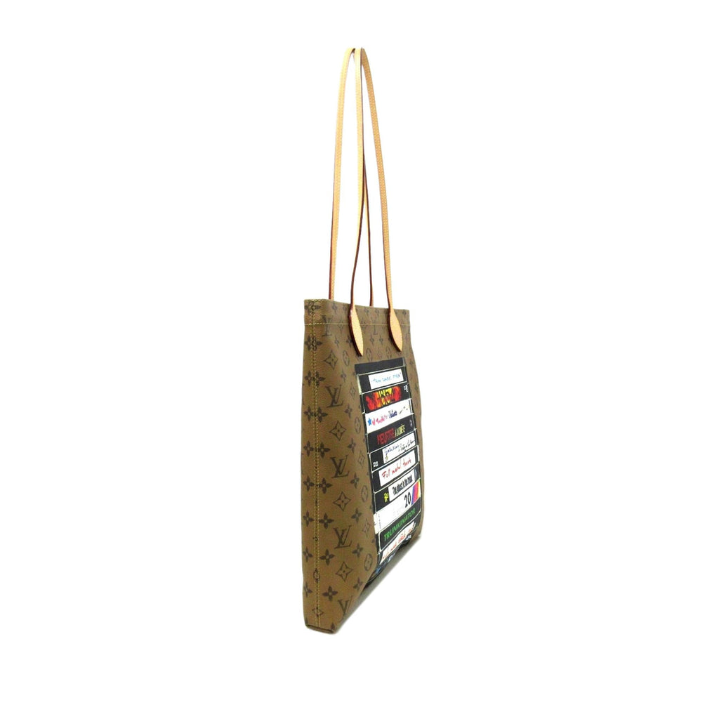 Louis Vuitton Monogram Reverse VHS Tape Carry It (SHG-I9MNJV)