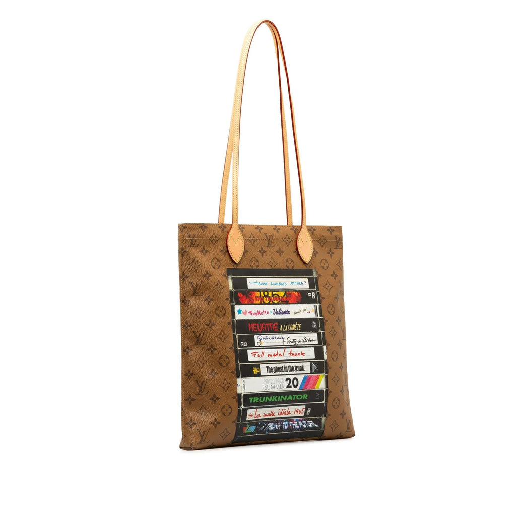 Louis Vuitton Monogram Reverse VHS Tape Carry It (SHG-u5OVjM)