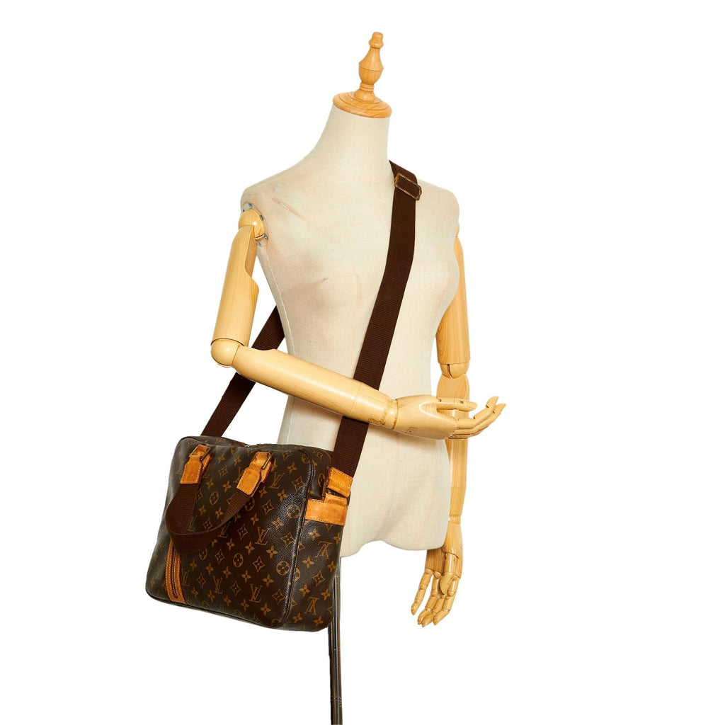 Louis Vuitton Monogram Sac Bosphore (SHG-agZUou)