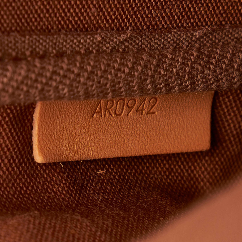 Louis Vuitton Monogram Sac Gibeciere GM (SHG-28710)