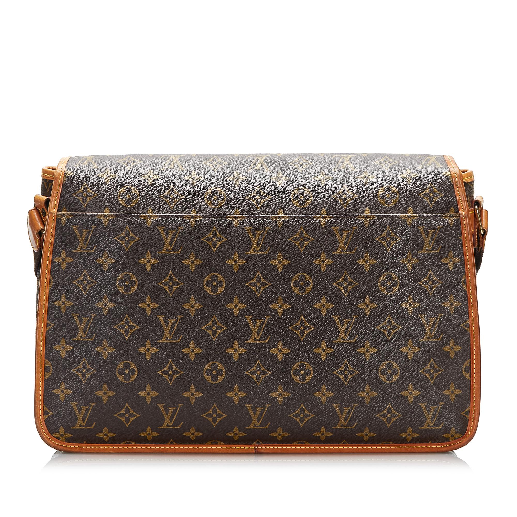 Louis Vuitton Monogram Sac Gibeciere GM (SHG-X8pgl5)