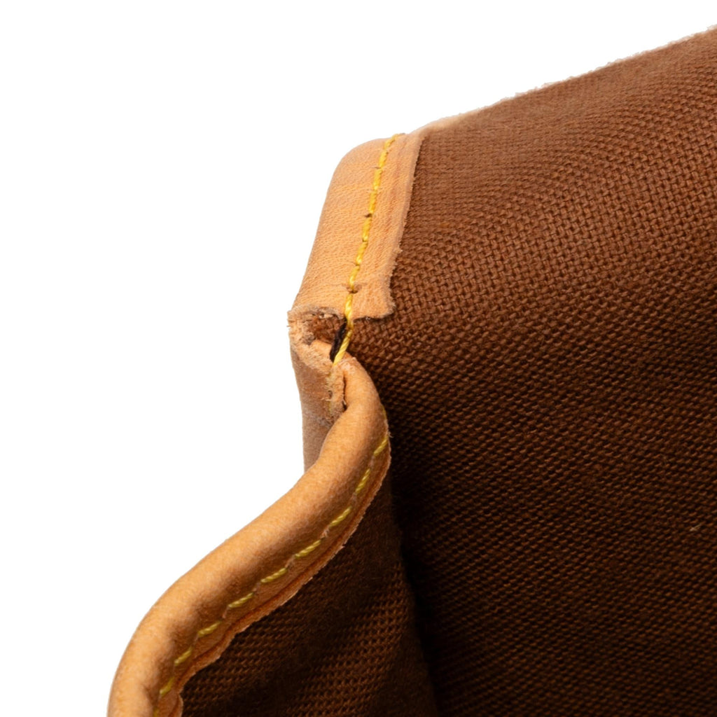 Louis Vuitton Monogram Sac Gibeciere GM