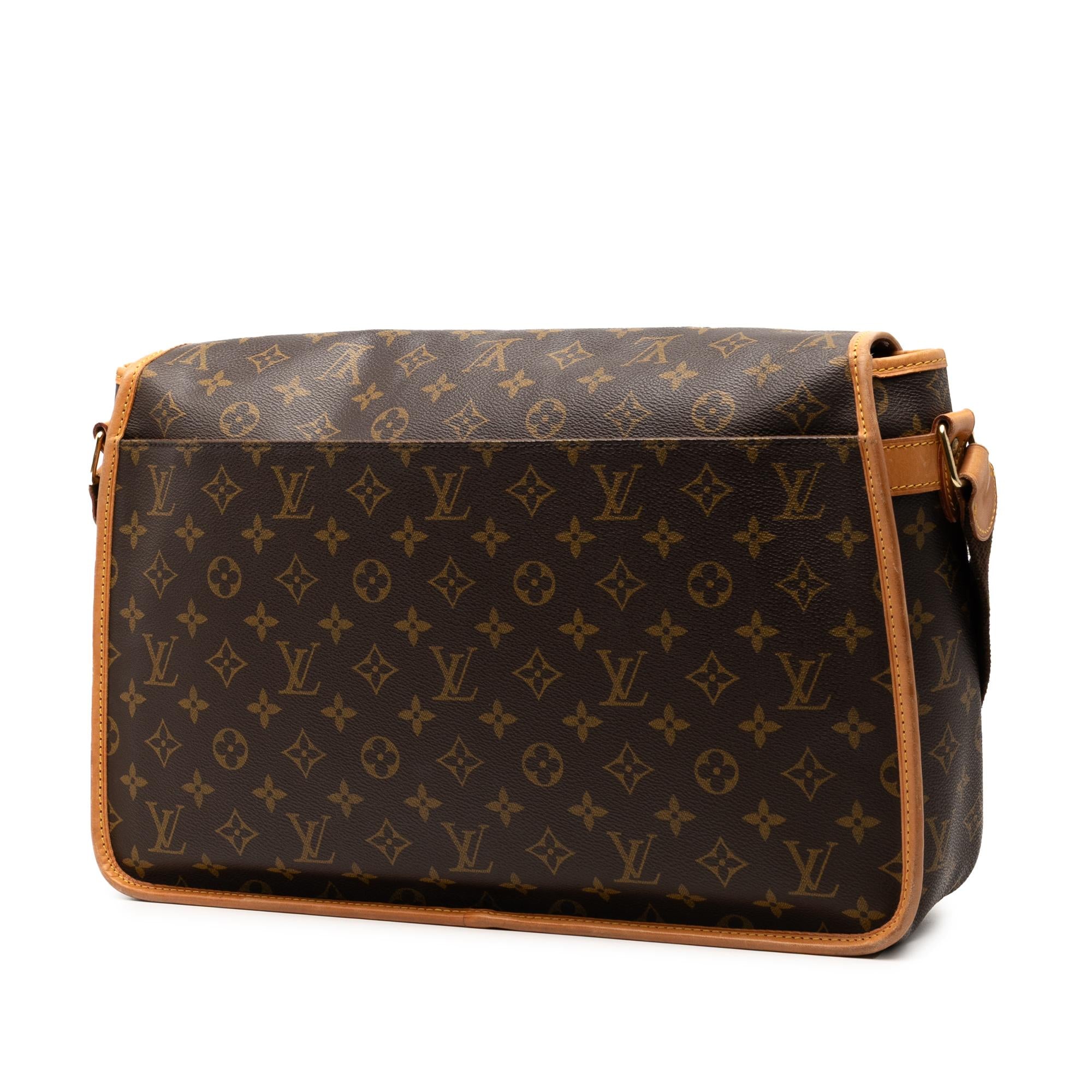 Louis Vuitton Monogram Sac Gibeciere GM