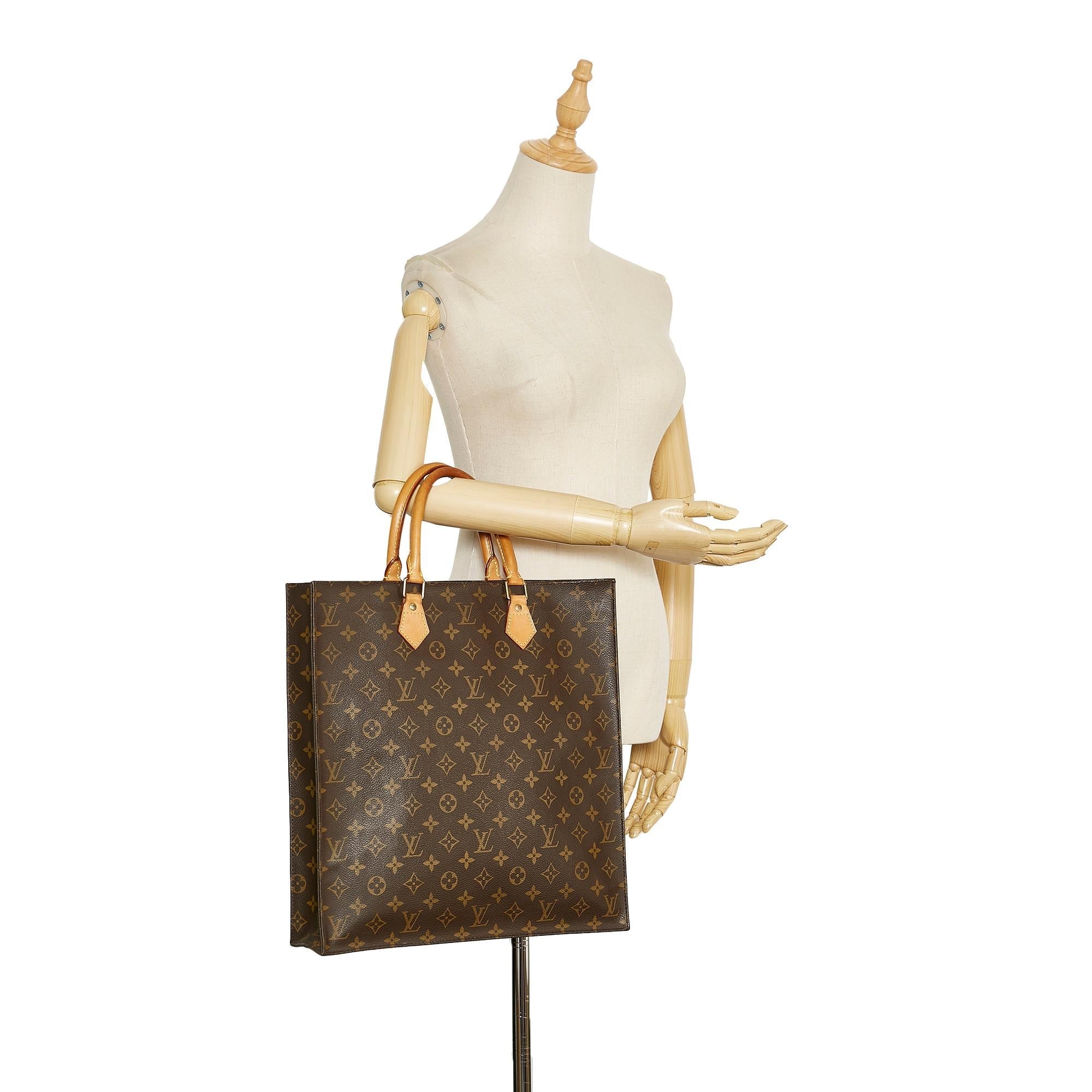 Louis Vuitton Monogram Sac Plat (SHG-Azq2eq)