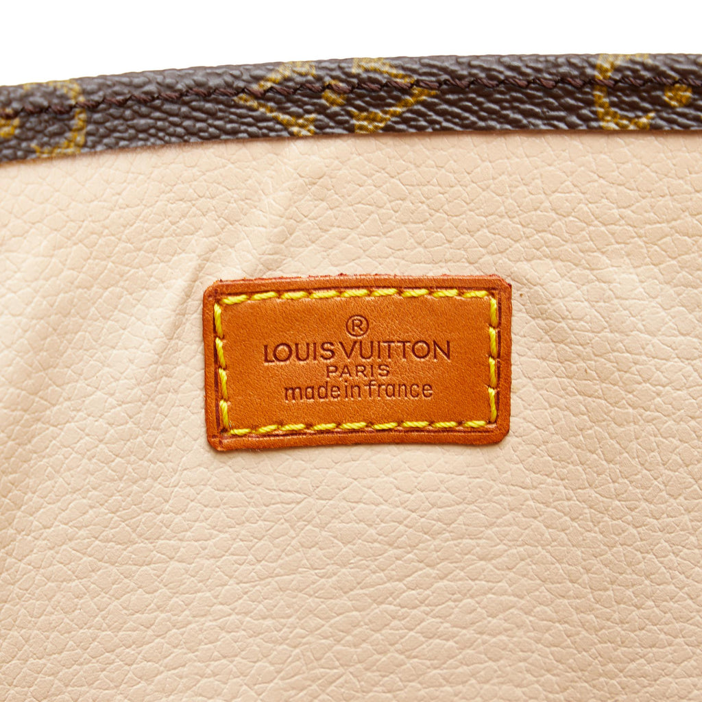 Louis Vuitton Monogram Sac Plat (SHG-eAn2Ds)