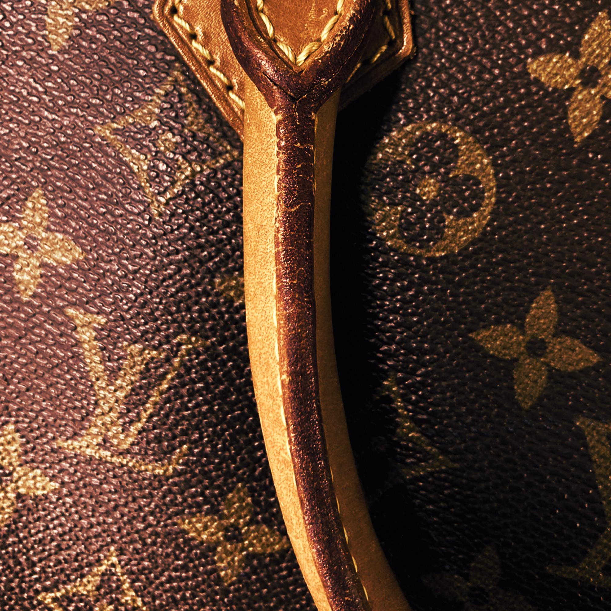 Louis Vuitton Monogram Sac Plat (SHG-KN556R)