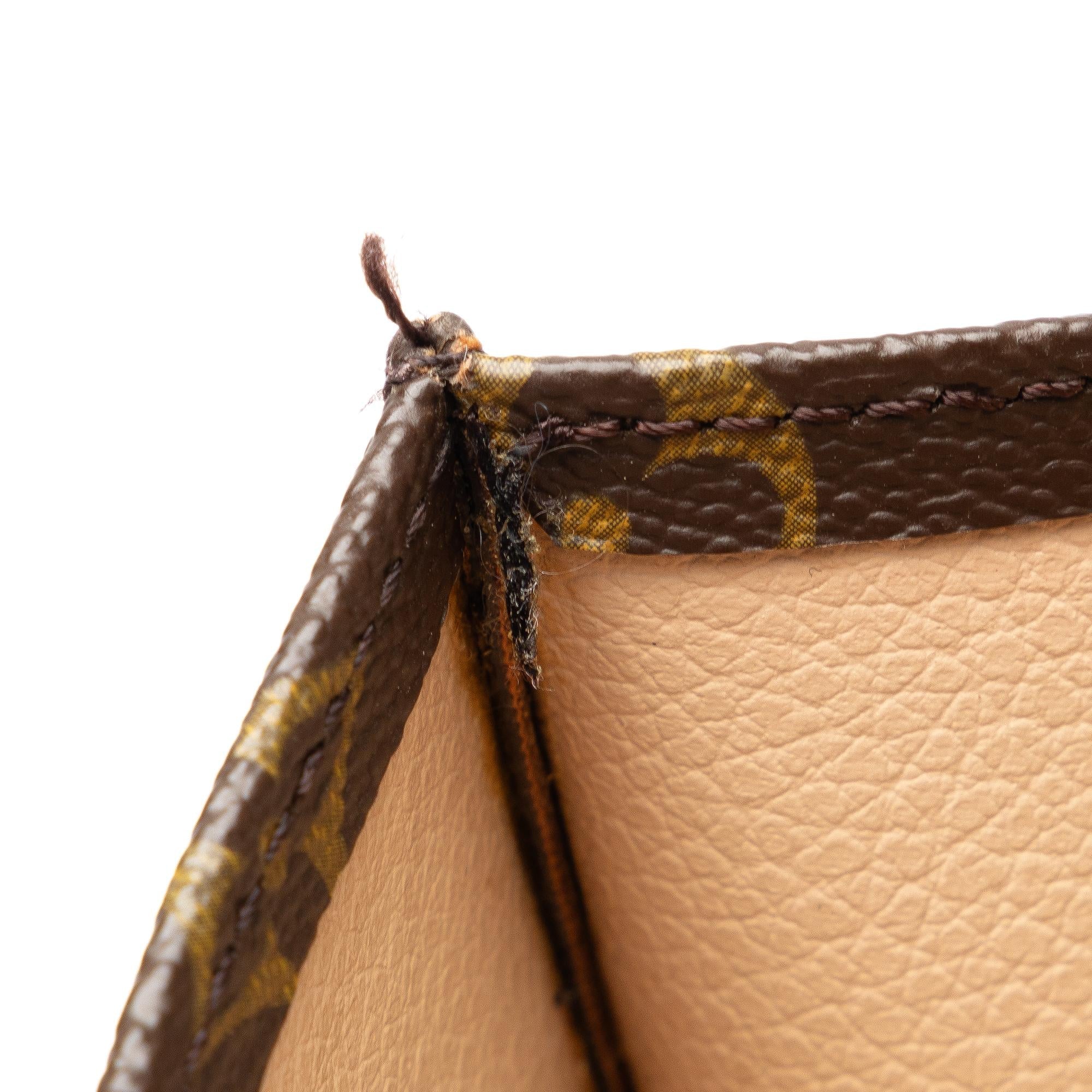 Louis Vuitton Monogram Sac Plat (SHG-CXNhHp)