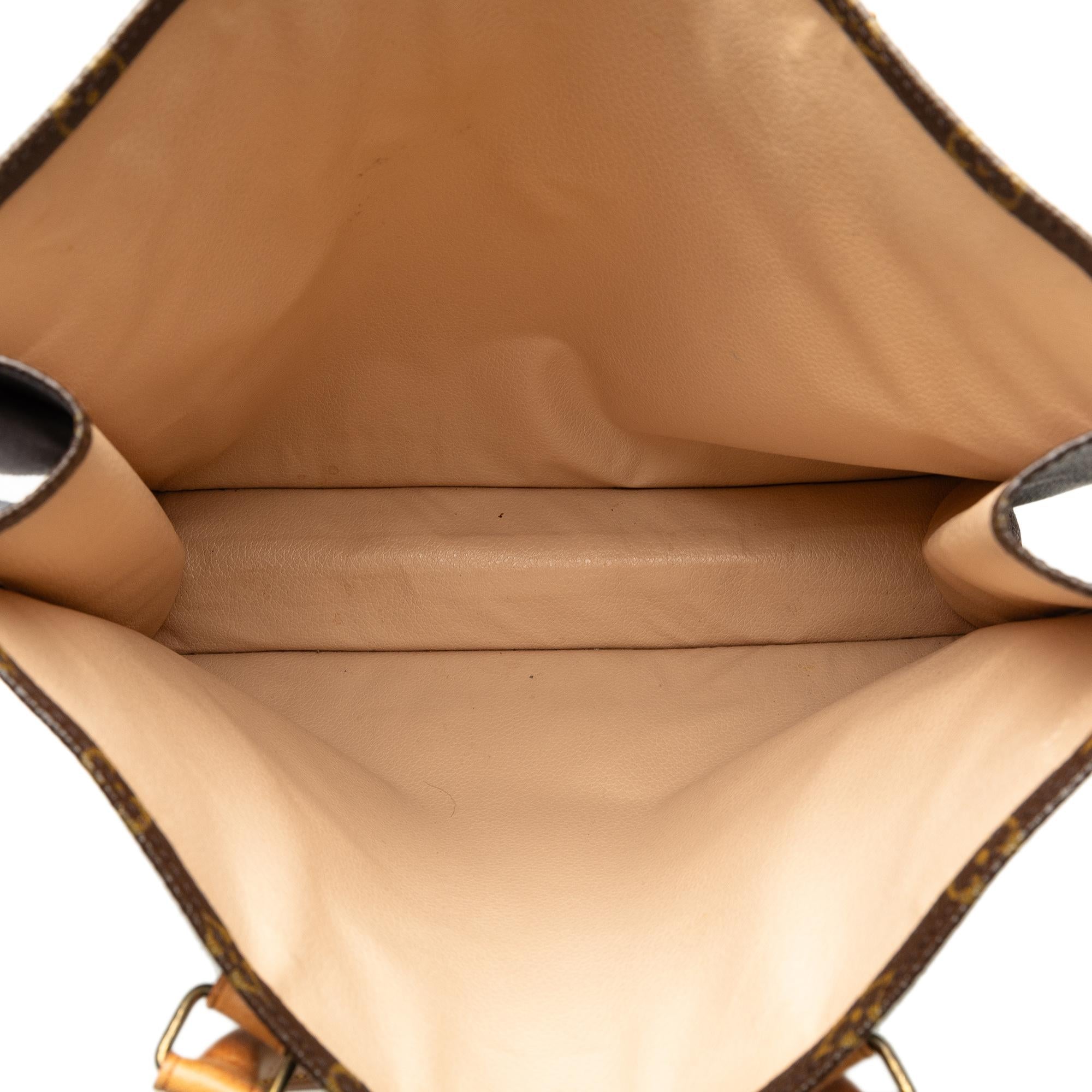 Louis Vuitton Monogram Sac Plat (SHG-CXNhHp)