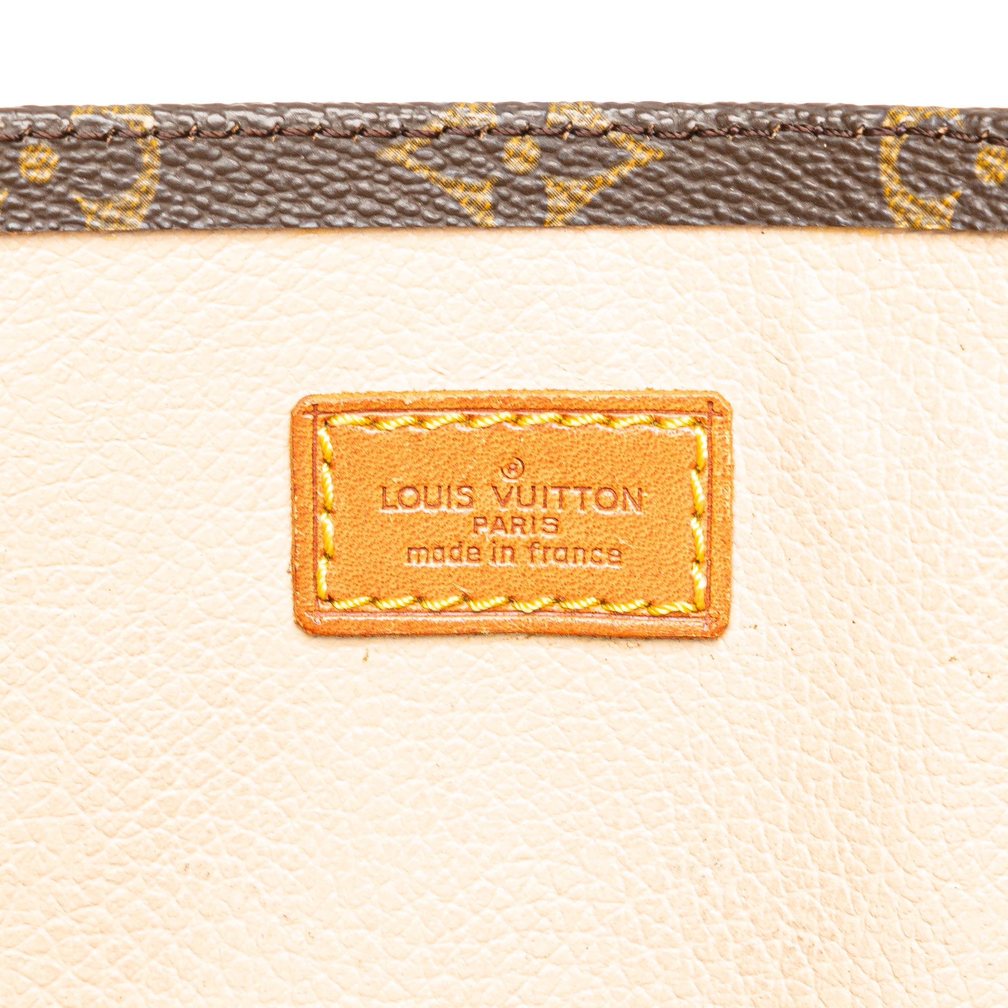 Louis Vuitton Monogram Sac Plat (SHG-xXs676)