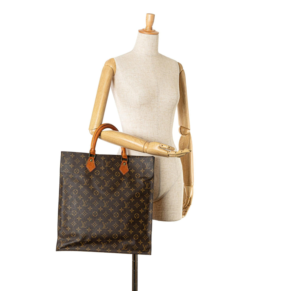 Louis Vuitton Monogram Sac Plat (SHG-xXs676)