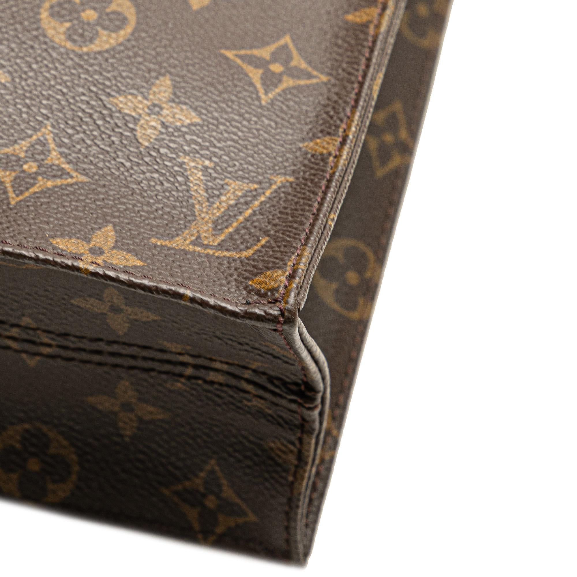 Louis Vuitton Monogram Sac Plat