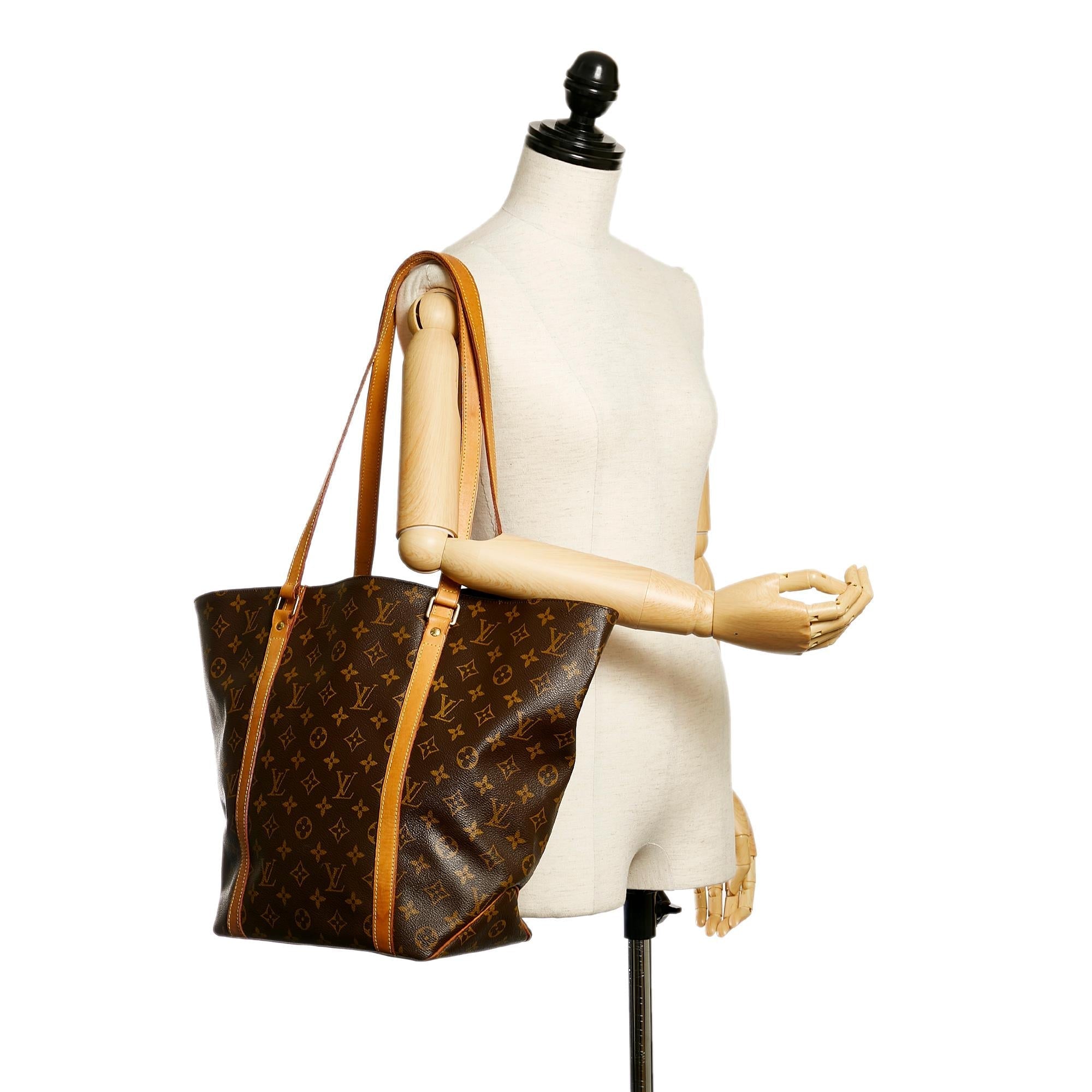 Louis Vuitton Monogram Sac Shopping (SHG-30019)