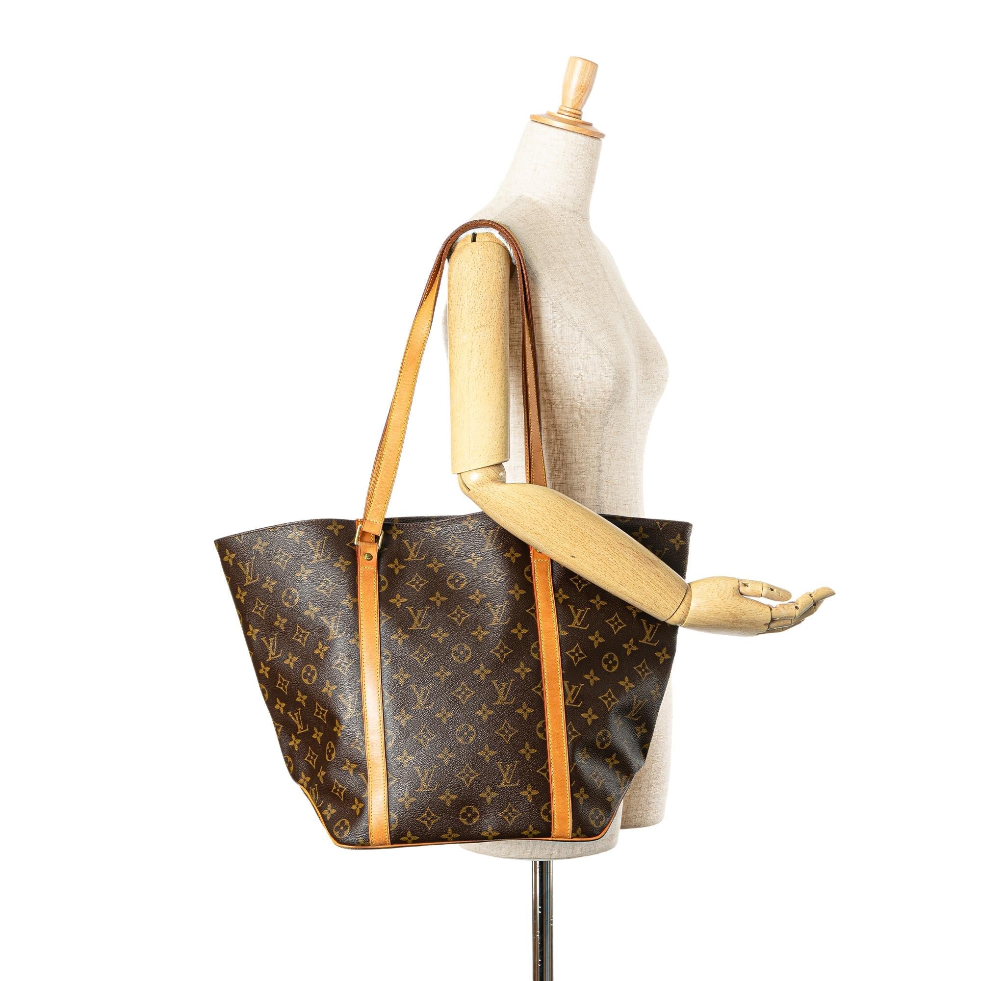 Louis Vuitton Monogram Sac Shopping (SHG-CM35b0)