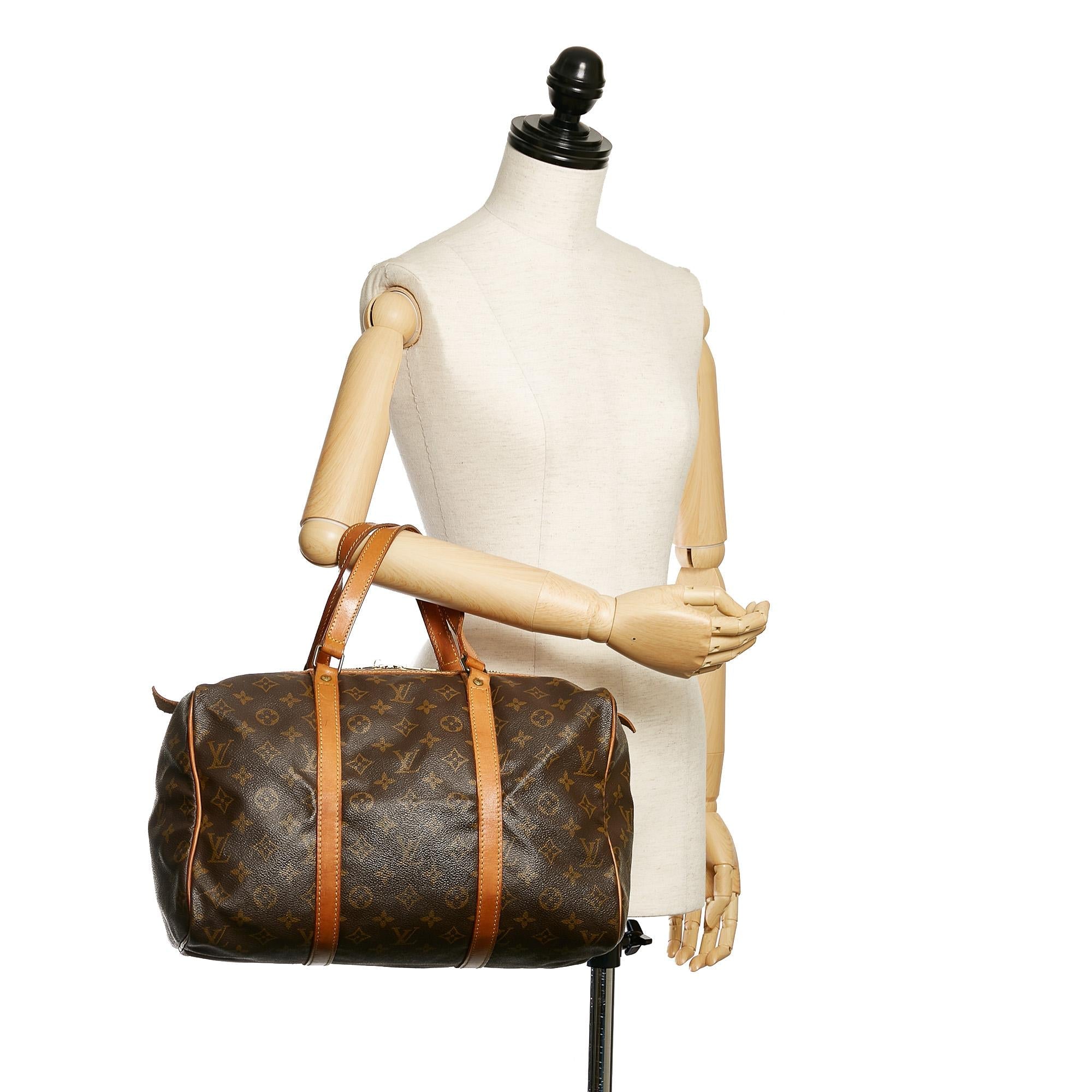 Louis Vuitton Monogram Sac Souple 35 (SHG-29971)