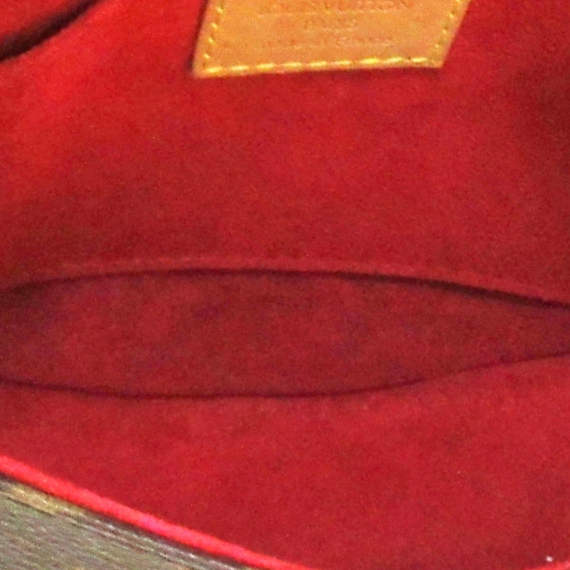 Louis Vuitton Monogram Sac Tambourine (SHG-35022)