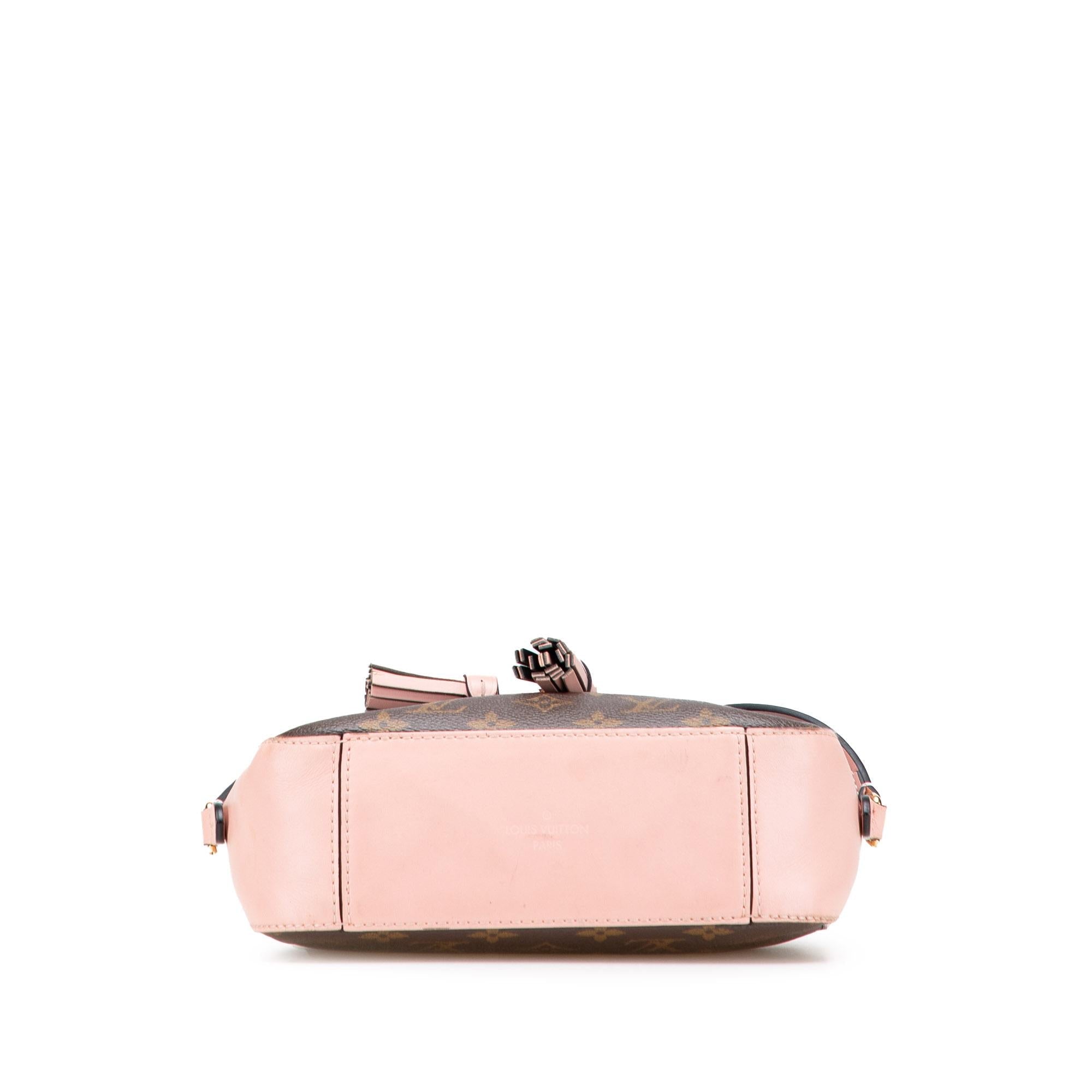 Louis Vuitton Monogram Saintonge