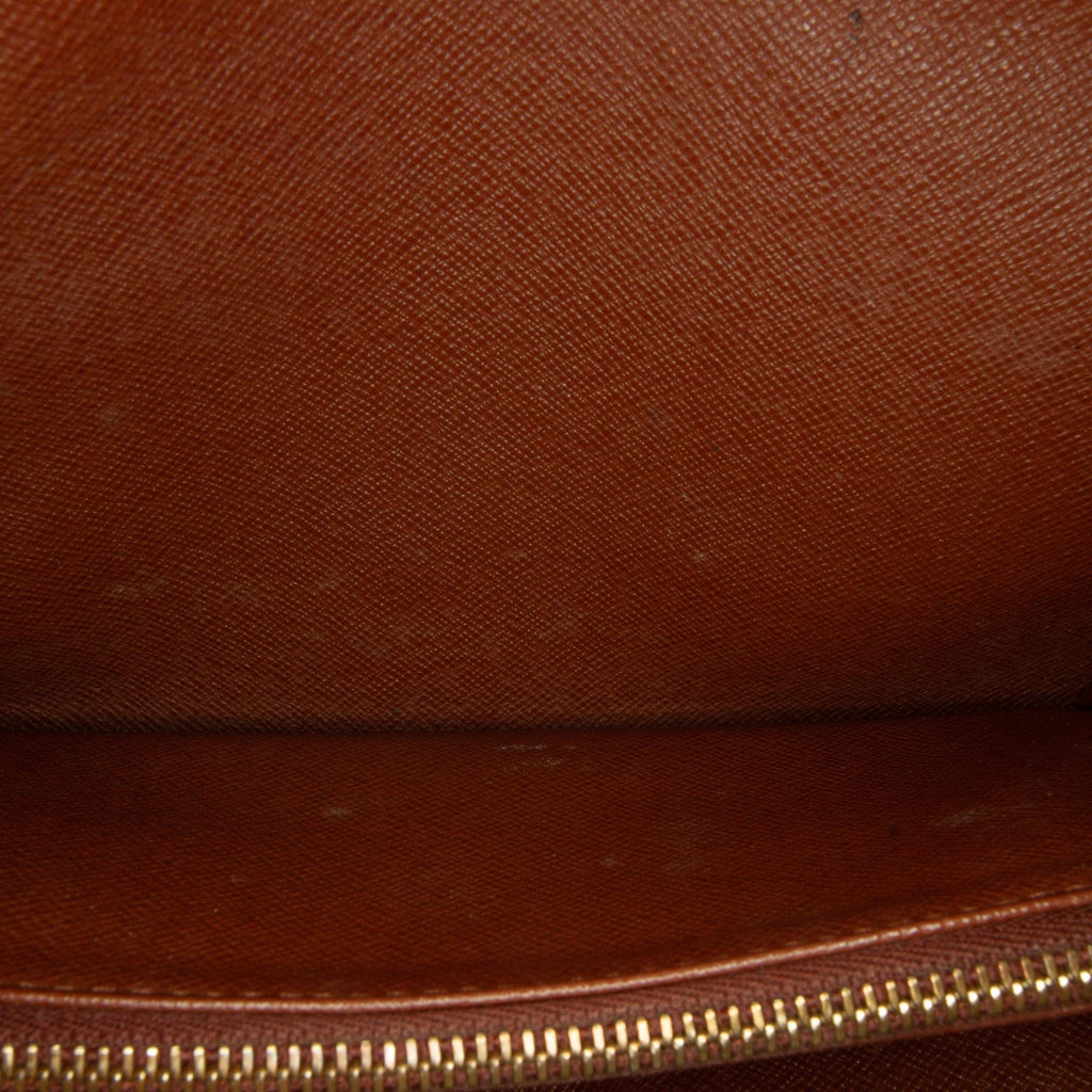 Louis Vuitton Monogram Sarah Long Wallet (SHG-mNM8gf)