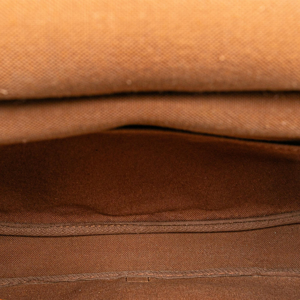 Louis Vuitton Monogram Saumur 25